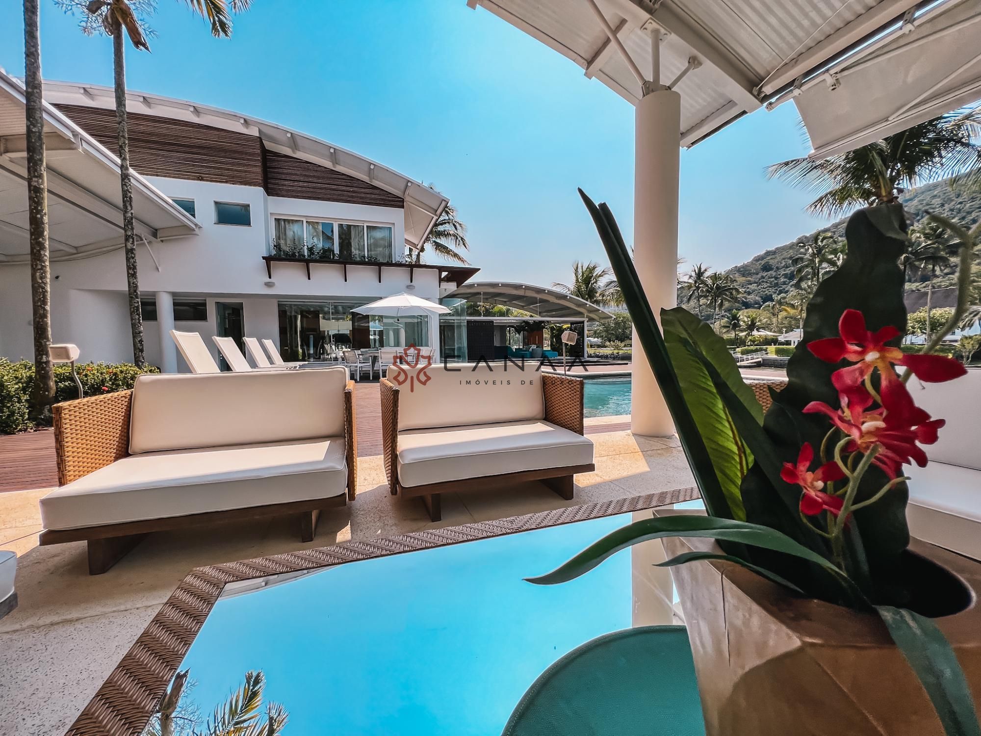 Casa de Condomínio à venda e temporada com 7 quartos, 1200m² - Foto 45