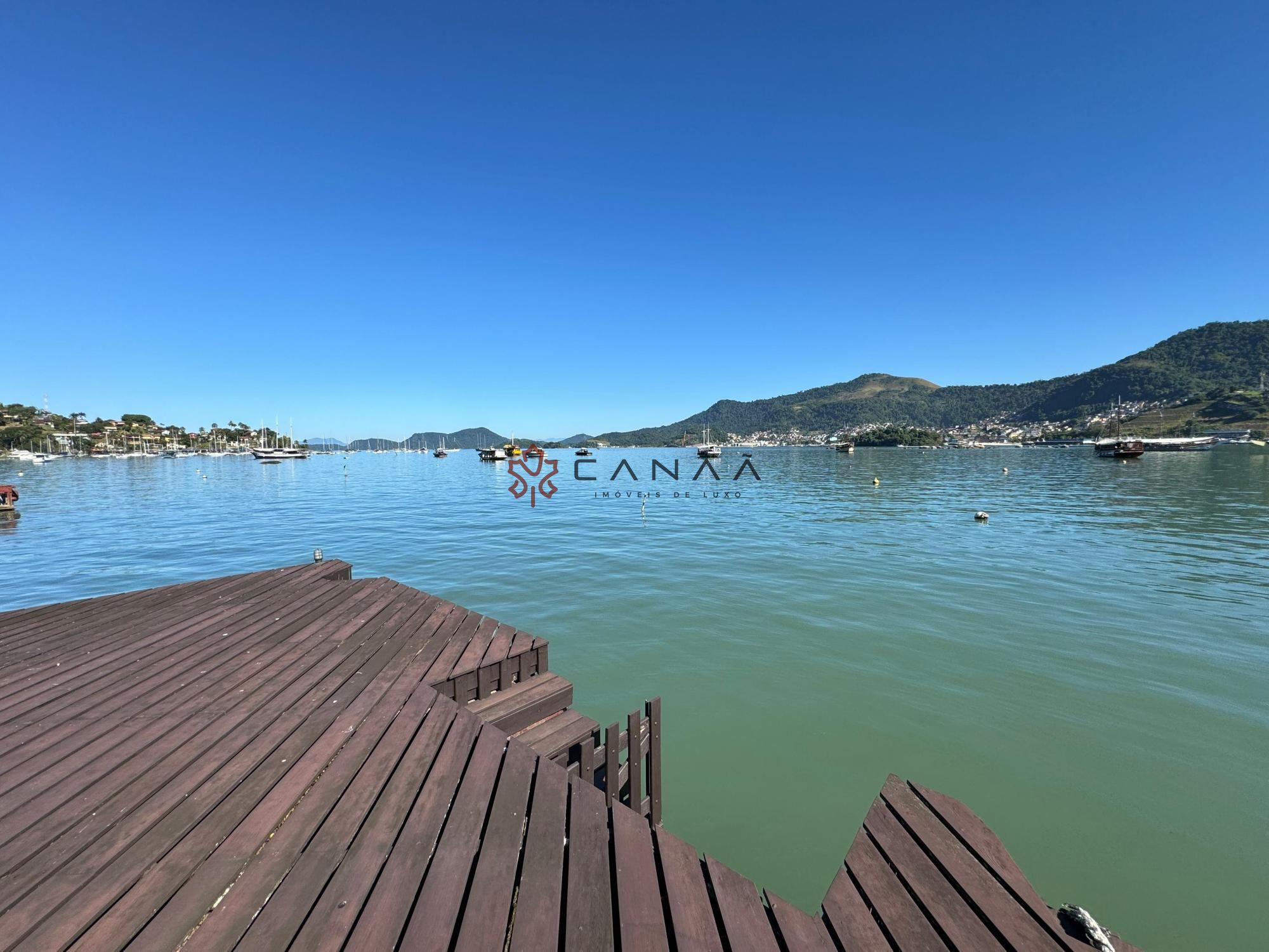 Casa à venda com 4 quartos, 600m² - Foto 31