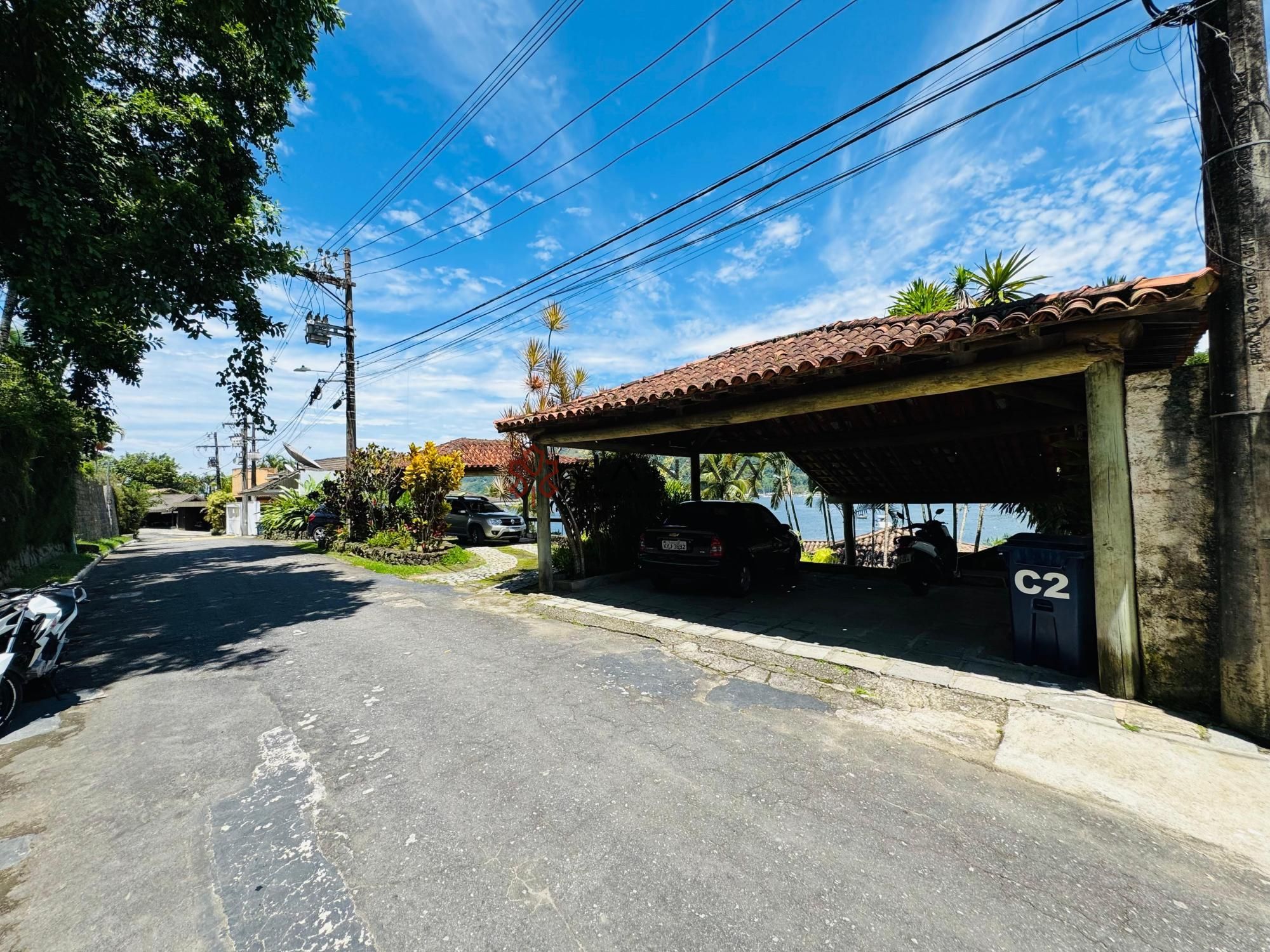 Casa à venda e temporada com 6 quartos, 700m² - Foto 26