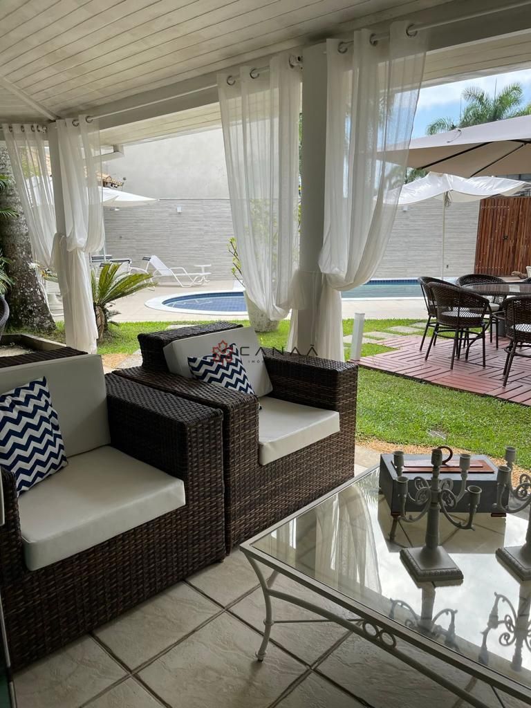 Casa de Condomínio à venda com 4 quartos, 232m² - Foto 10