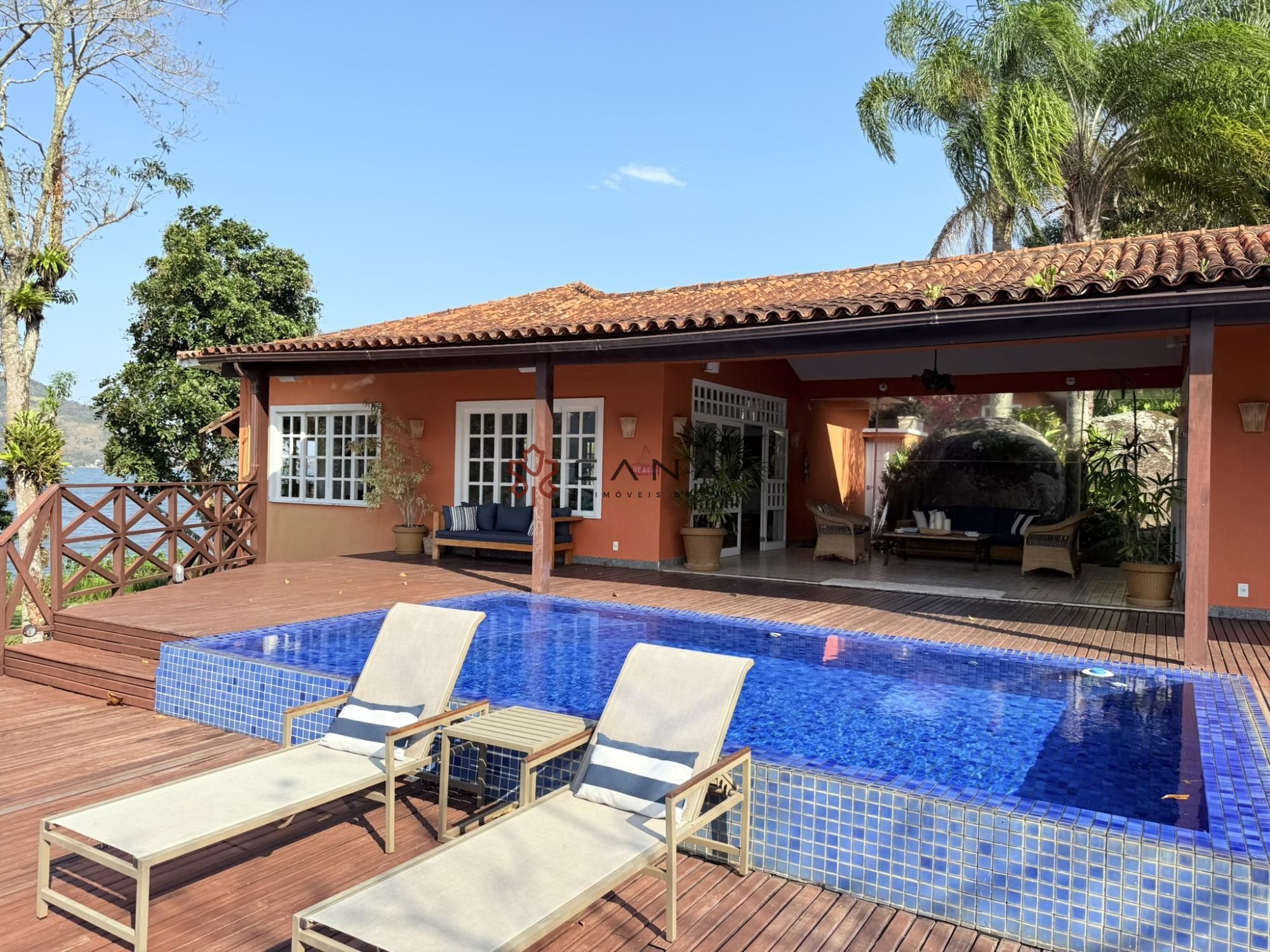 Casa de Condomínio à venda e temporada com 7 quartos, 1100m² - Foto 12