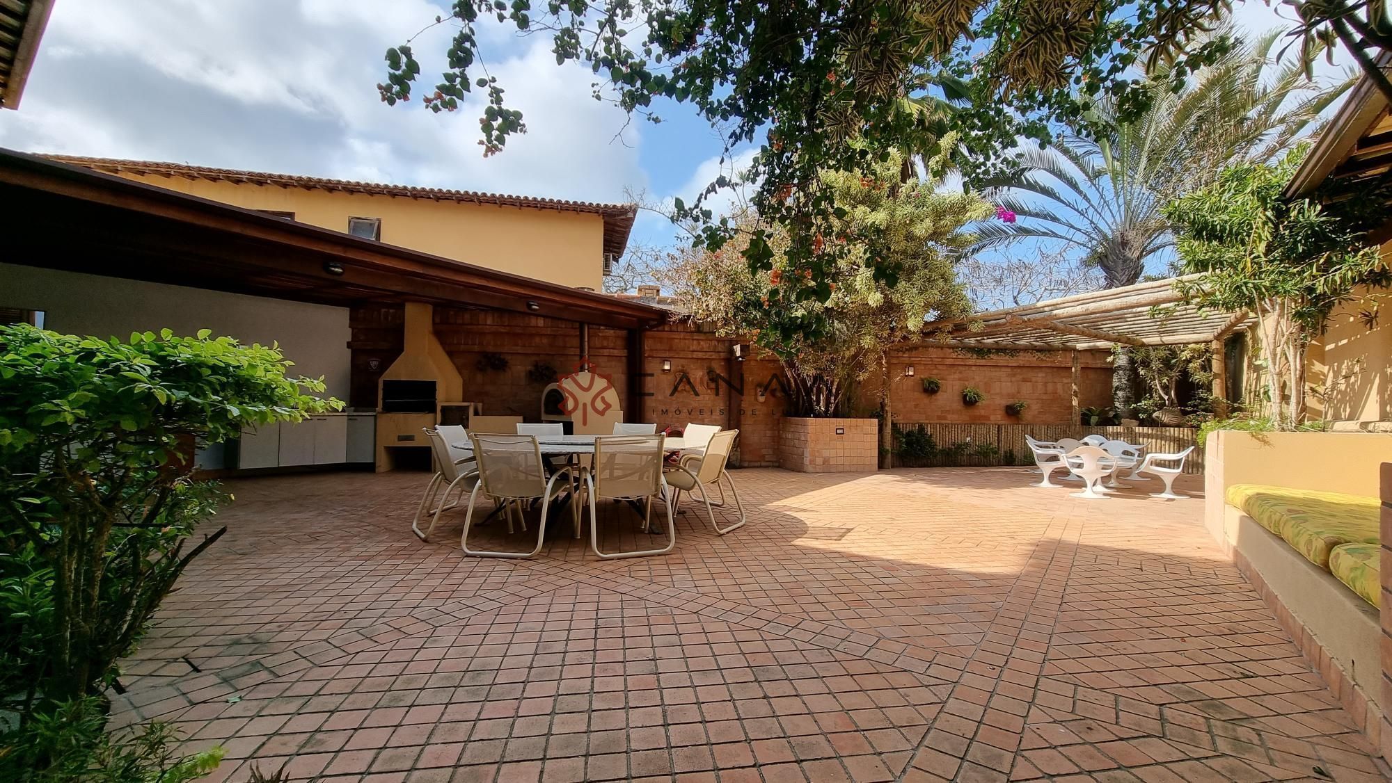 Casa de Condomínio à venda com 4 quartos, 300m² - Foto 11