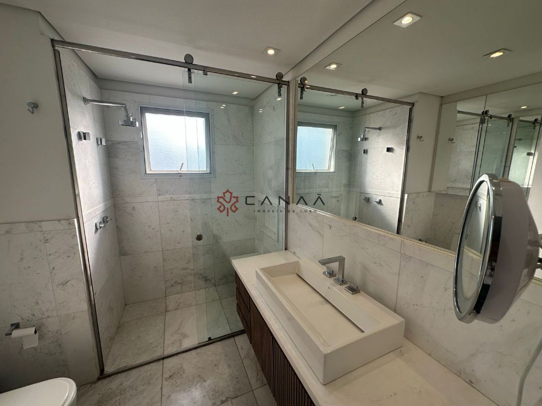 Apartamento, 3 quartos, 236 m² - Foto 12