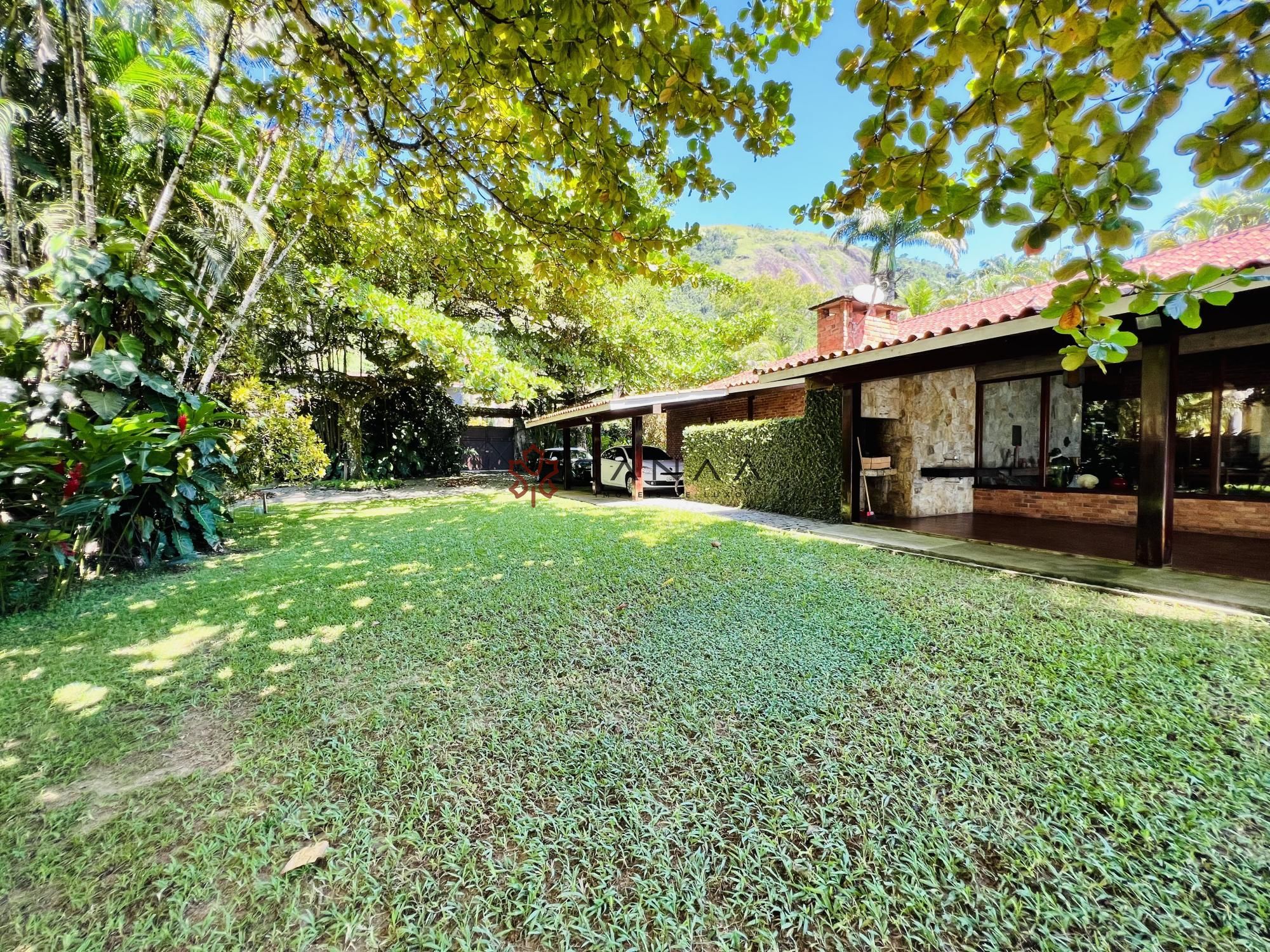 Casa à venda com 4 quartos, 350m² - Foto 36