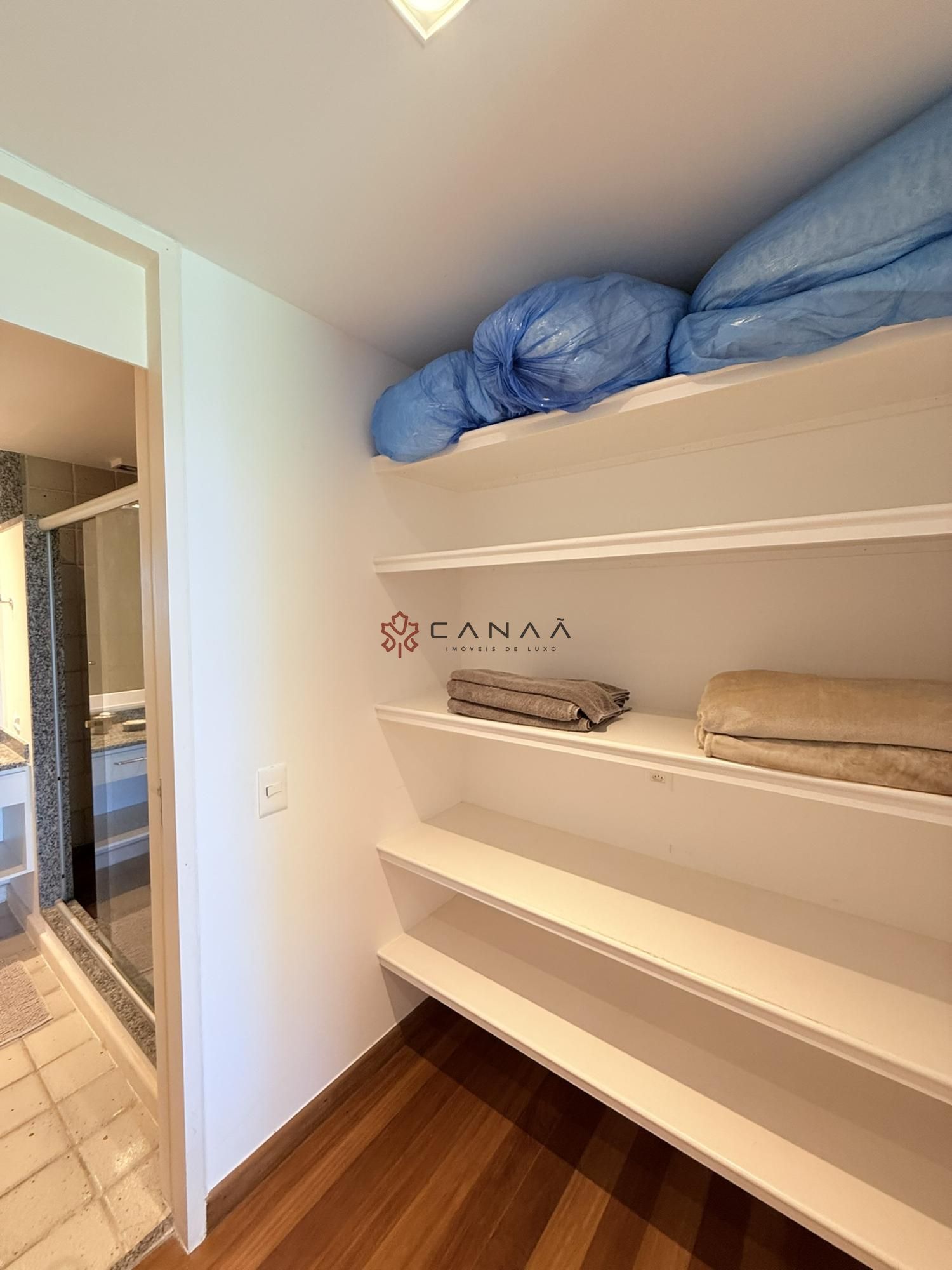 Casa de Condomínio à venda com 5 quartos, 500m² - Foto 51