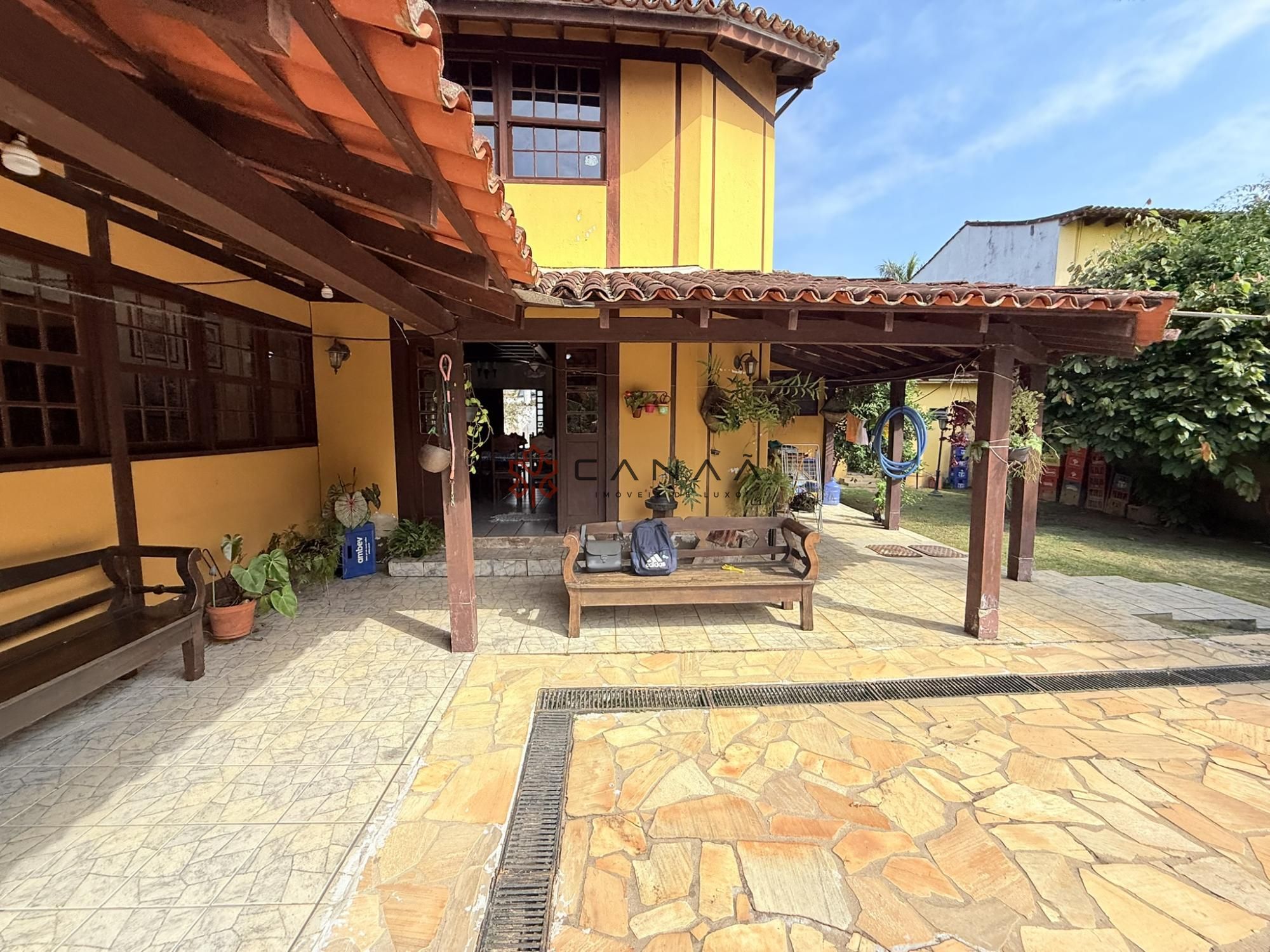 Casa à venda com 5 quartos, 345m² - Foto 2