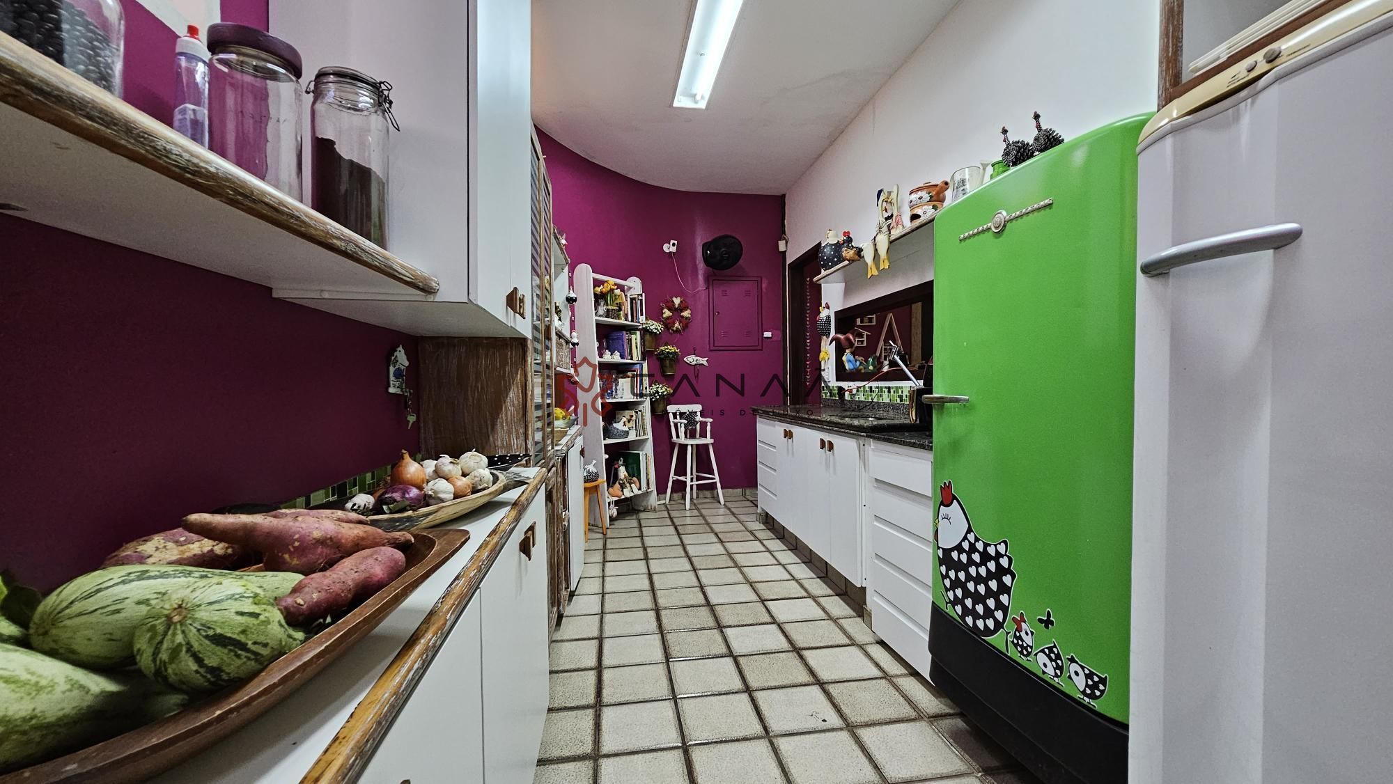 Hotel à venda com 16 quartos, 800m² - Foto 63