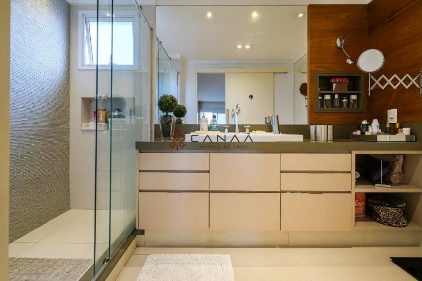 Apartamento, 3 quartos, 210 m² - Foto 14
