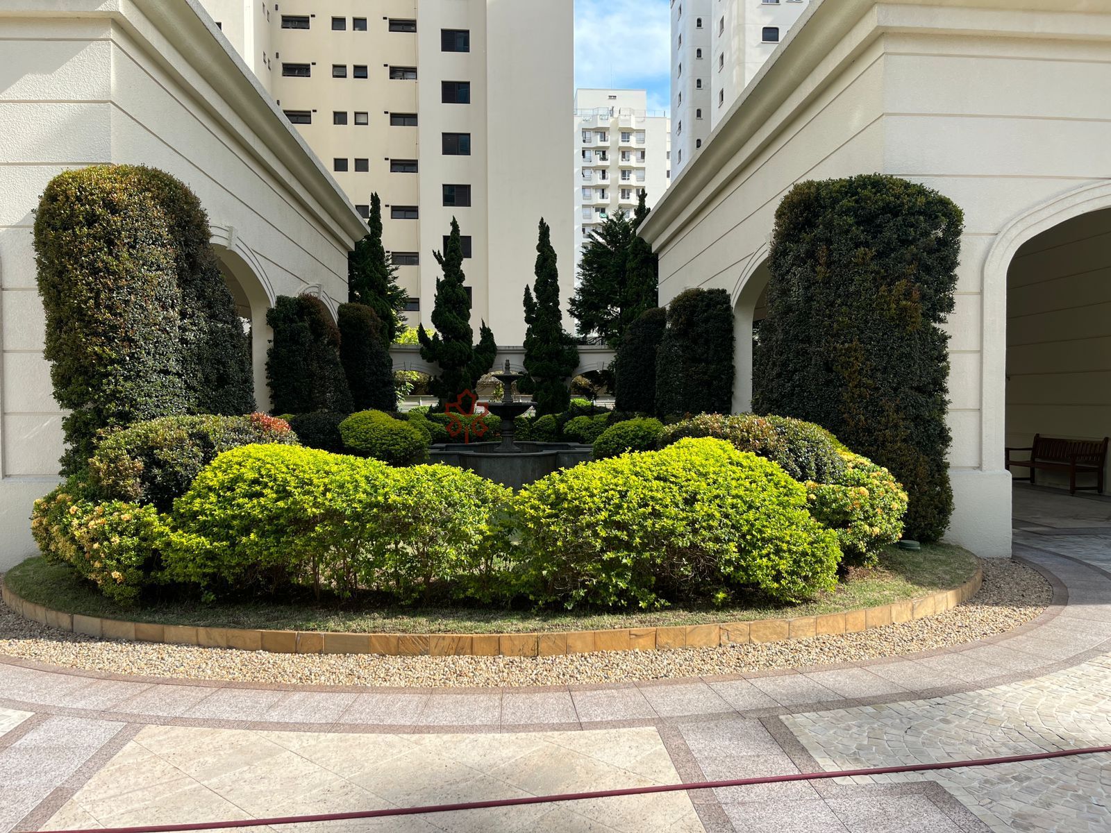 Apartamento, 4 quartos, 249 m² - Foto 2