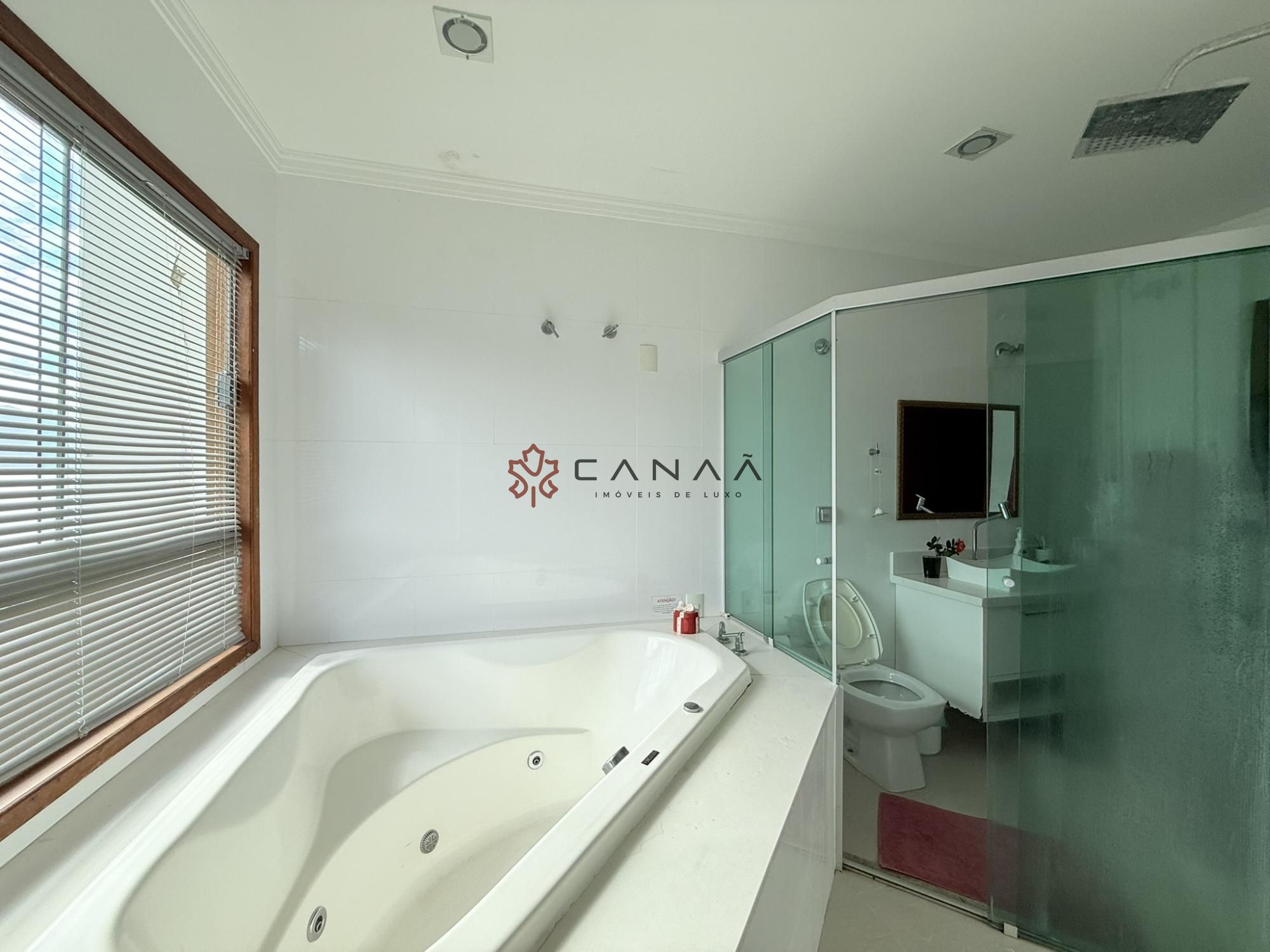 Casa de Condomínio à venda com 5 quartos, 700m² - Foto 52