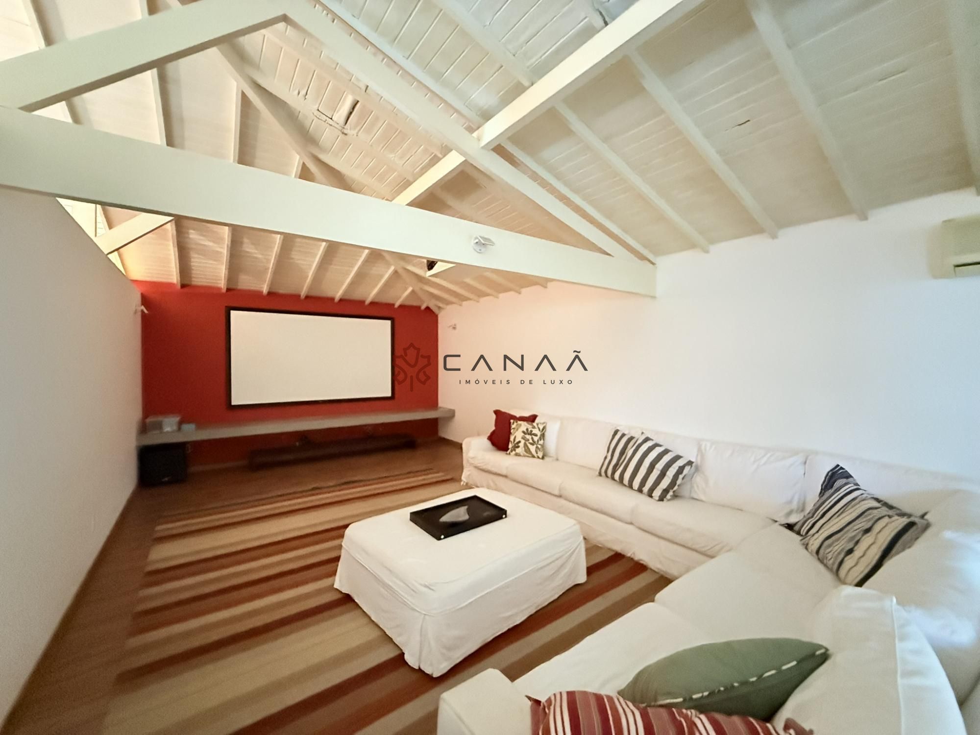 Casa de Condomínio à venda e temporada com 7 quartos, 1100m² - Foto 41