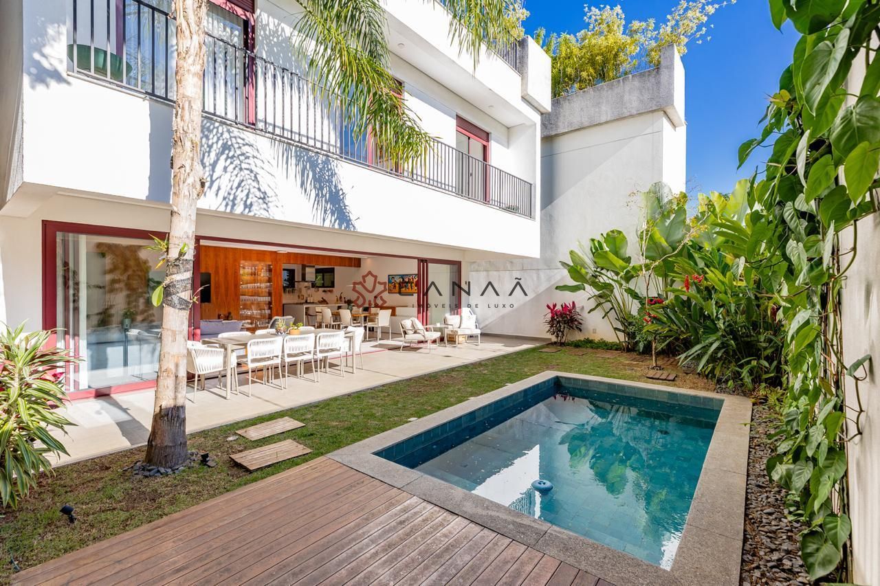 Casa, 3 quartos, 536 m² - Foto 1