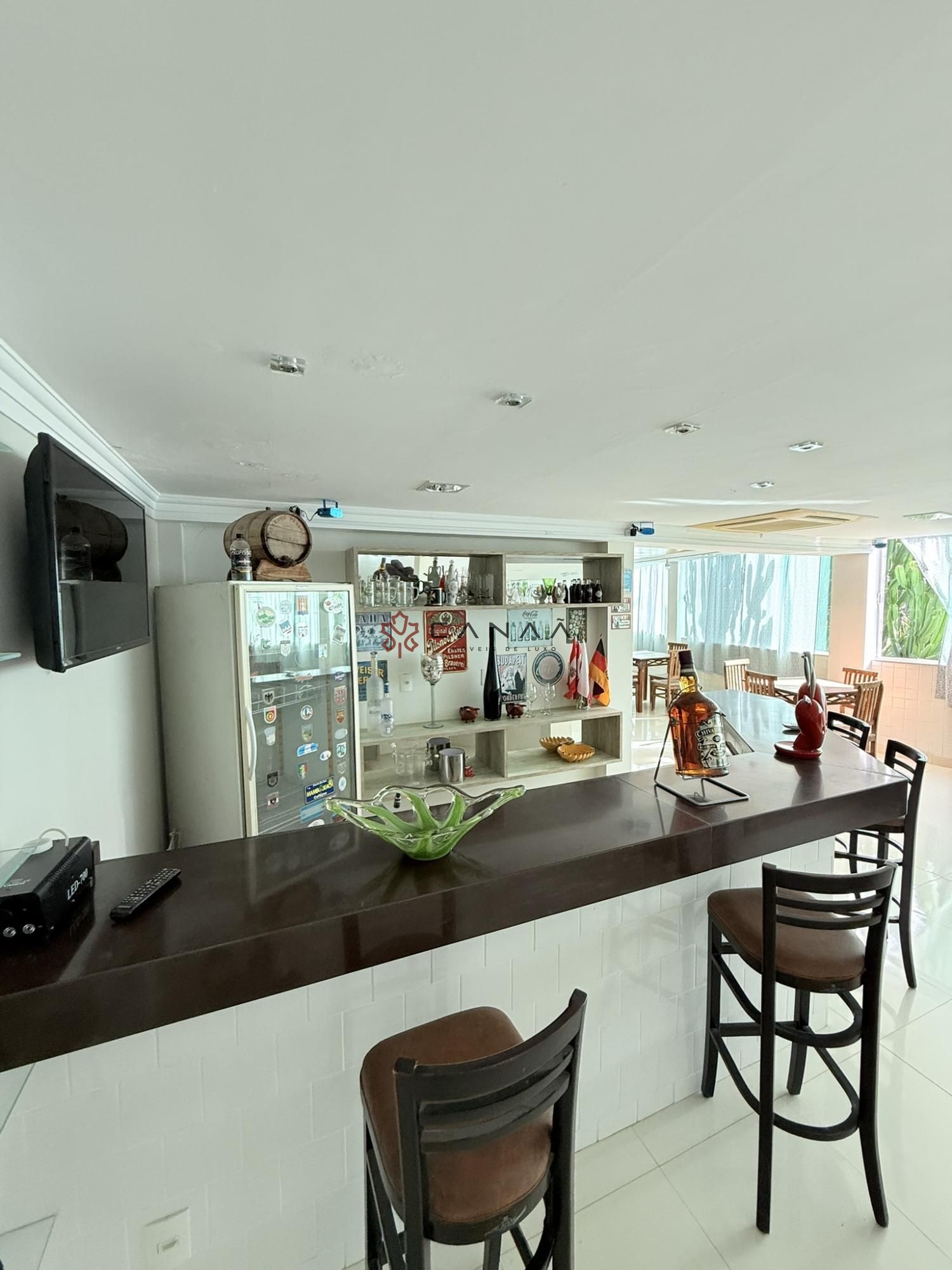 Casa de Condomínio à venda com 5 quartos, 700m² - Foto 42