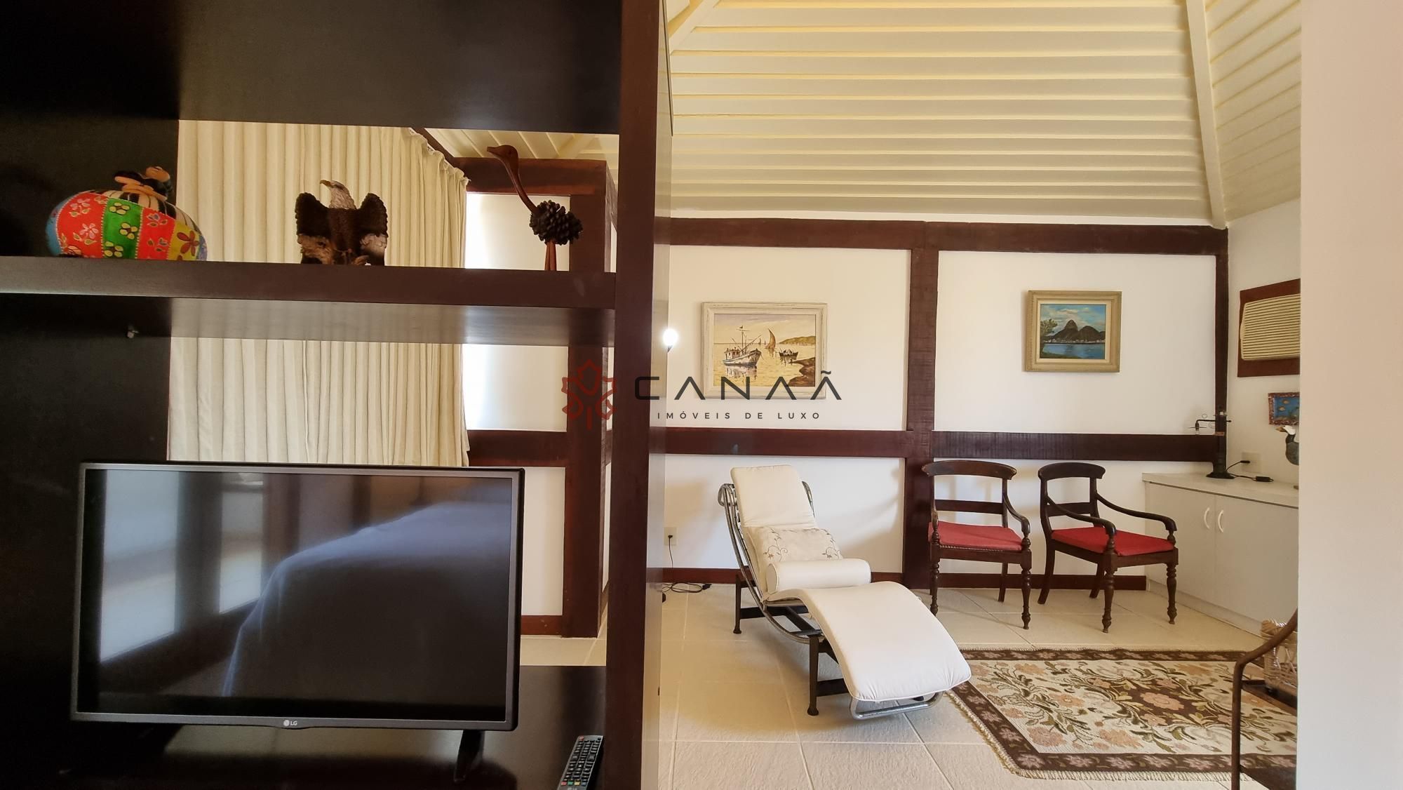Casa de Condomínio à venda com 4 quartos, 300m² - Foto 35
