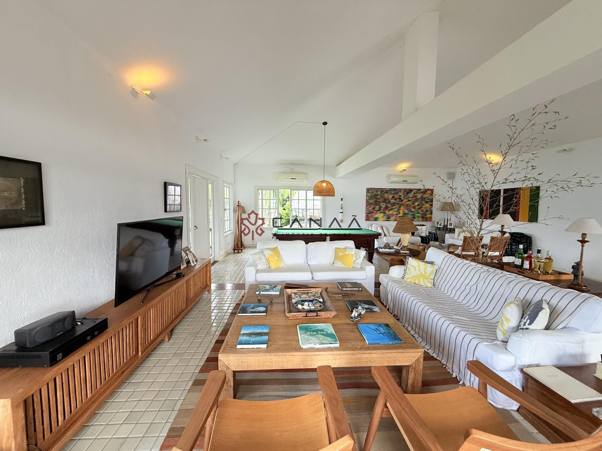 Casa de Condomínio à venda e temporada com 7 quartos, 1100m² - Foto 35
