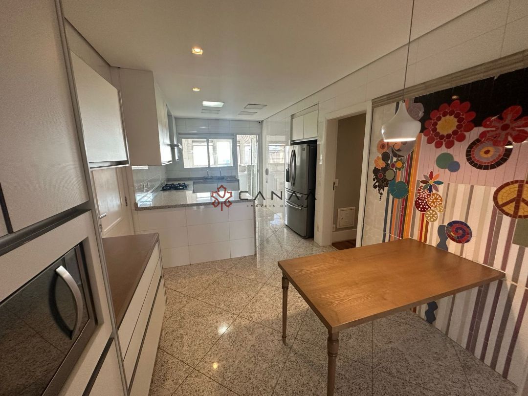 Apartamento, 3 quartos, 236 m² - Foto 8