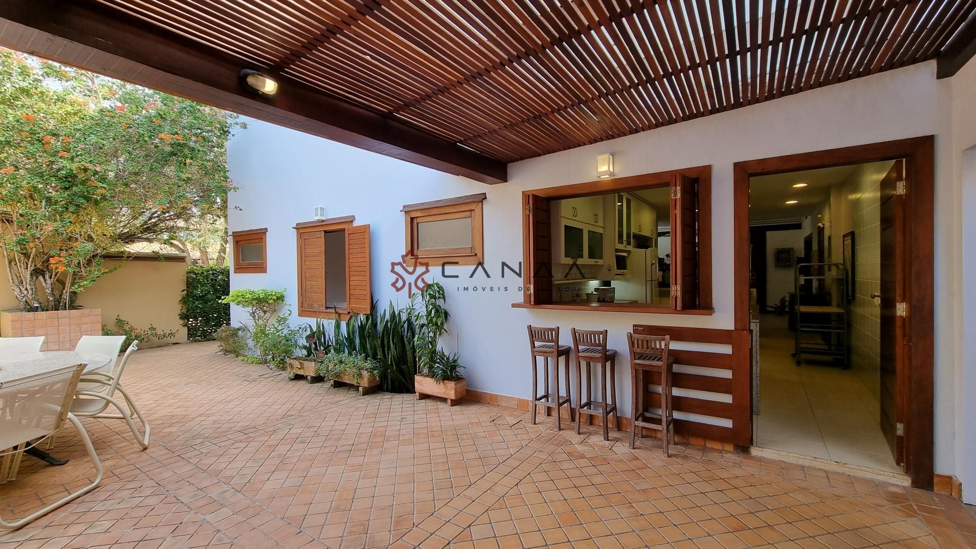 Casa de Condomínio à venda com 4 quartos, 300m² - Foto 14
