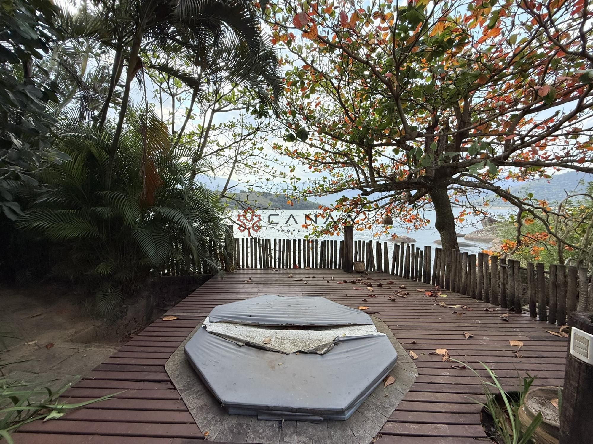 Casa de Condomínio à venda e temporada com 7 quartos, 1100m² - Foto 88
