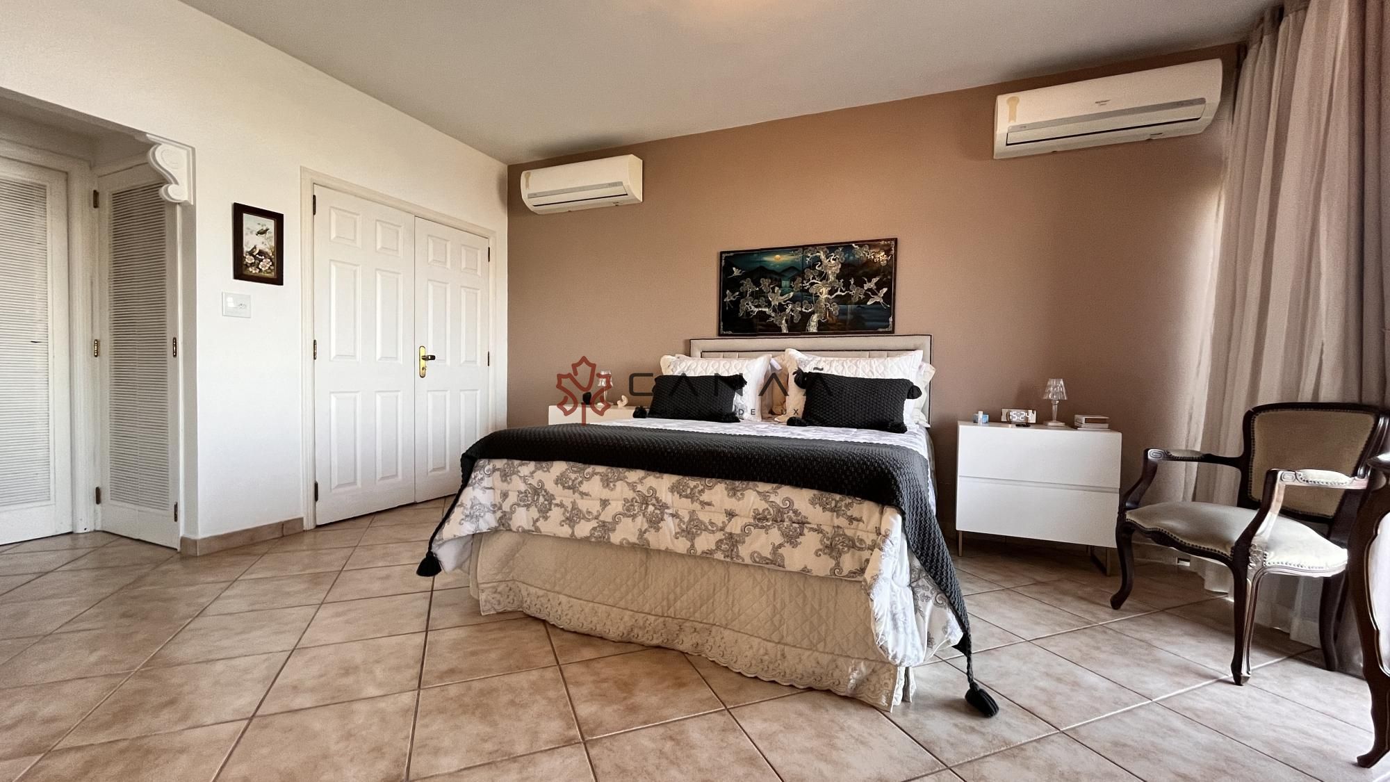 Casa à venda com 5 quartos, 841m² - Foto 52