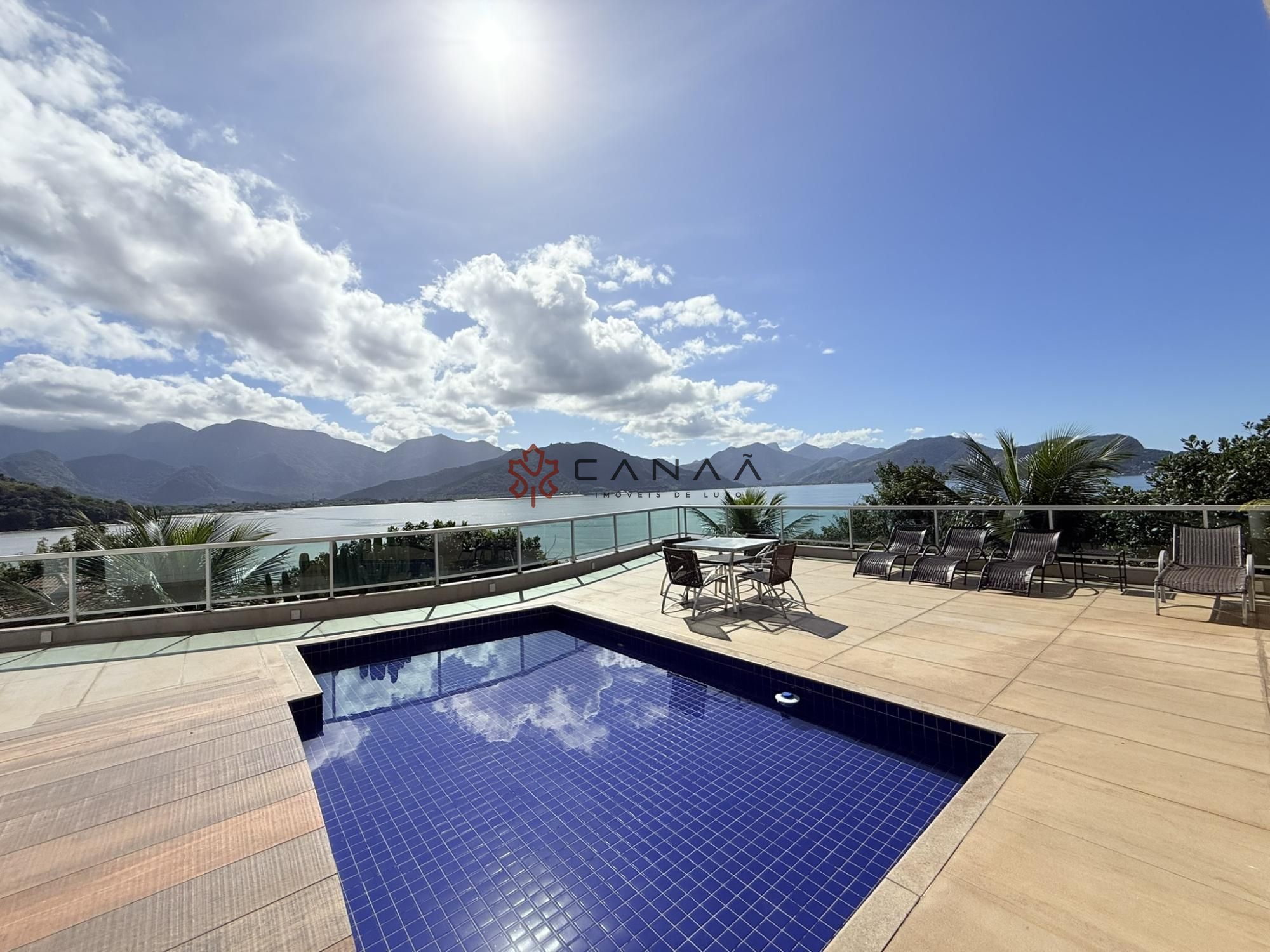 Casa de Condomínio à venda com 5 quartos, 700m² - Foto 1