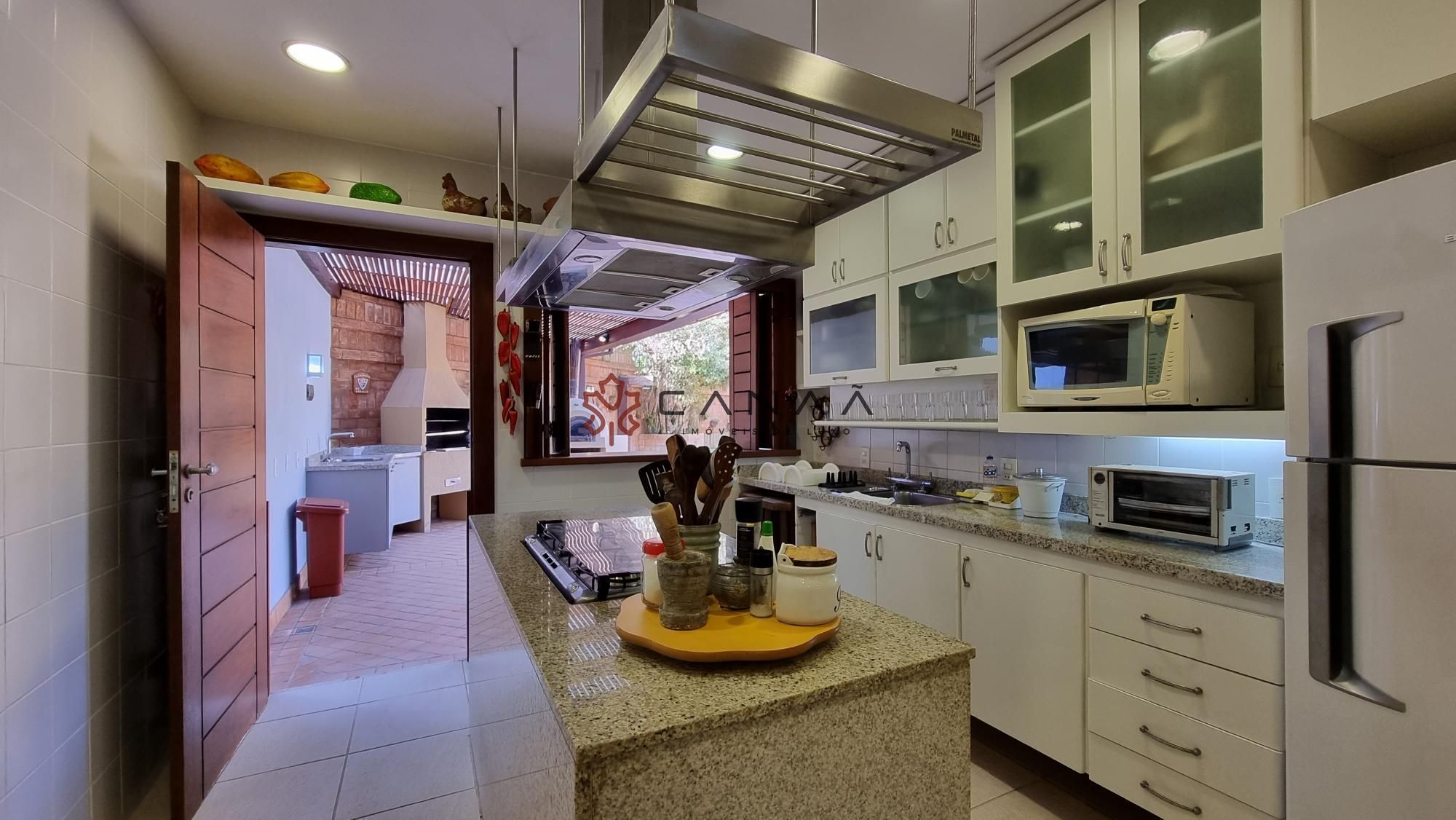 Casa de Condomínio à venda com 4 quartos, 300m² - Foto 28