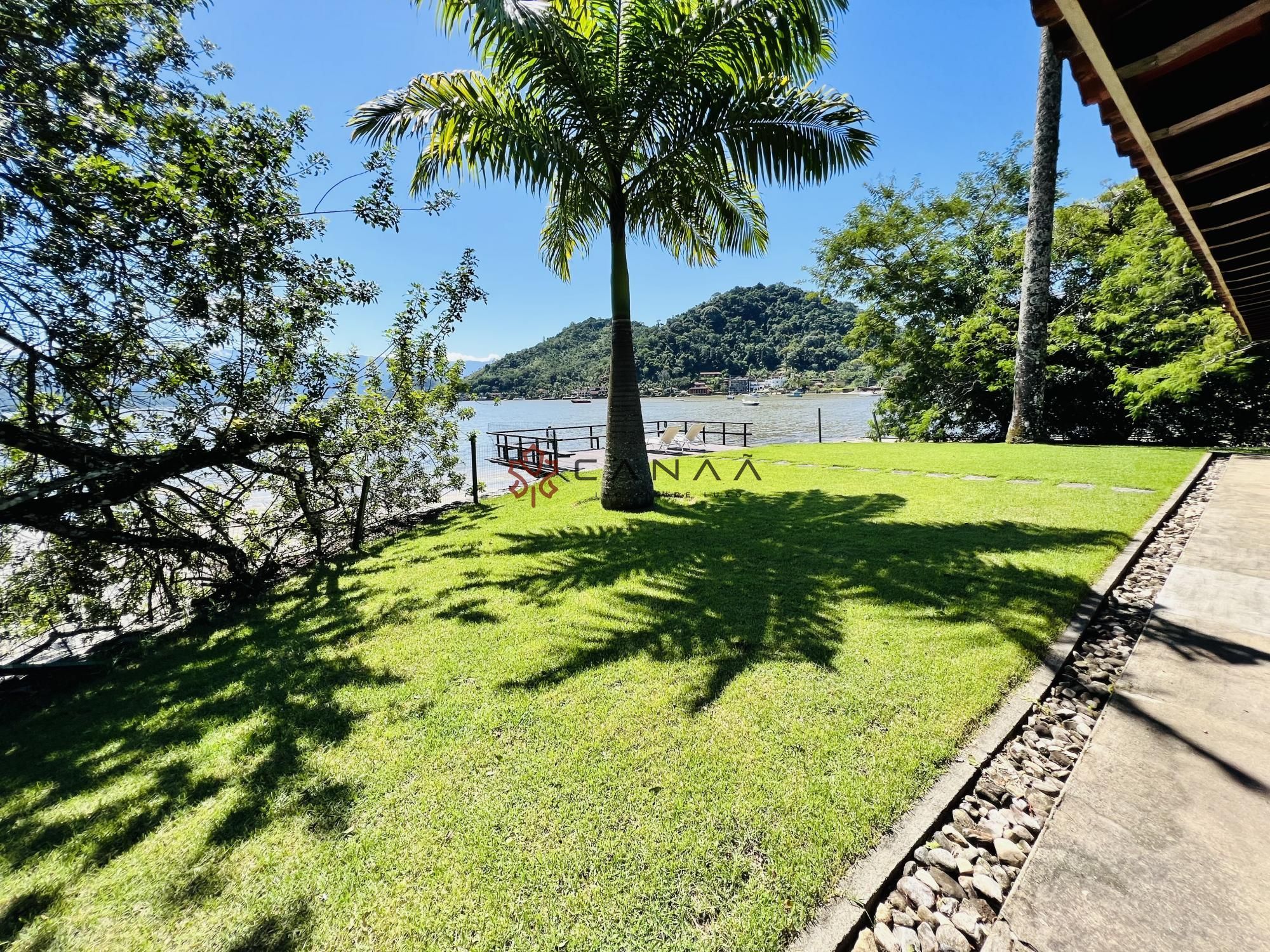 Casa à venda com 4 quartos, 350m² - Foto 7