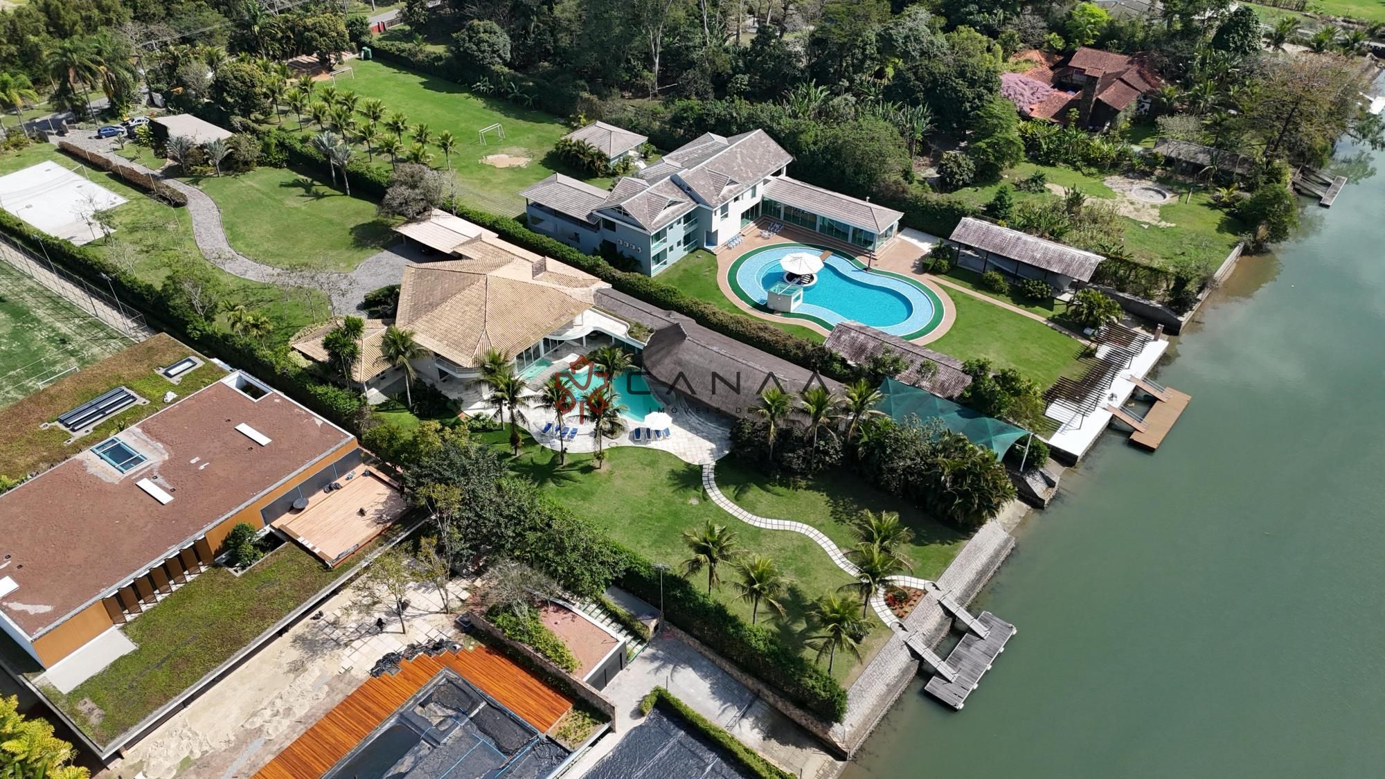 Casa de Condomínio à venda com 6 quartos, 1005m² - Foto 2