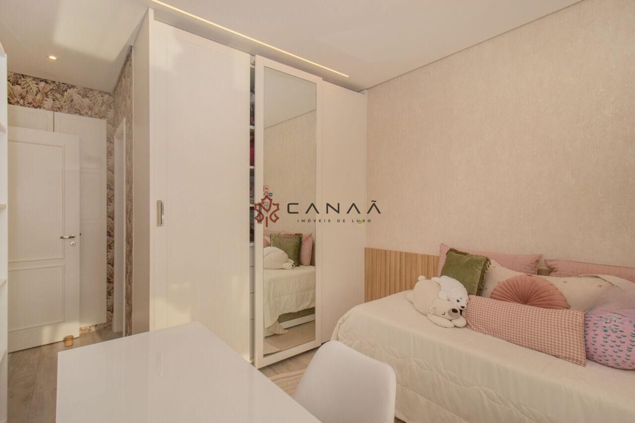 Casa, 4 quartos, 250 m² - Foto 14