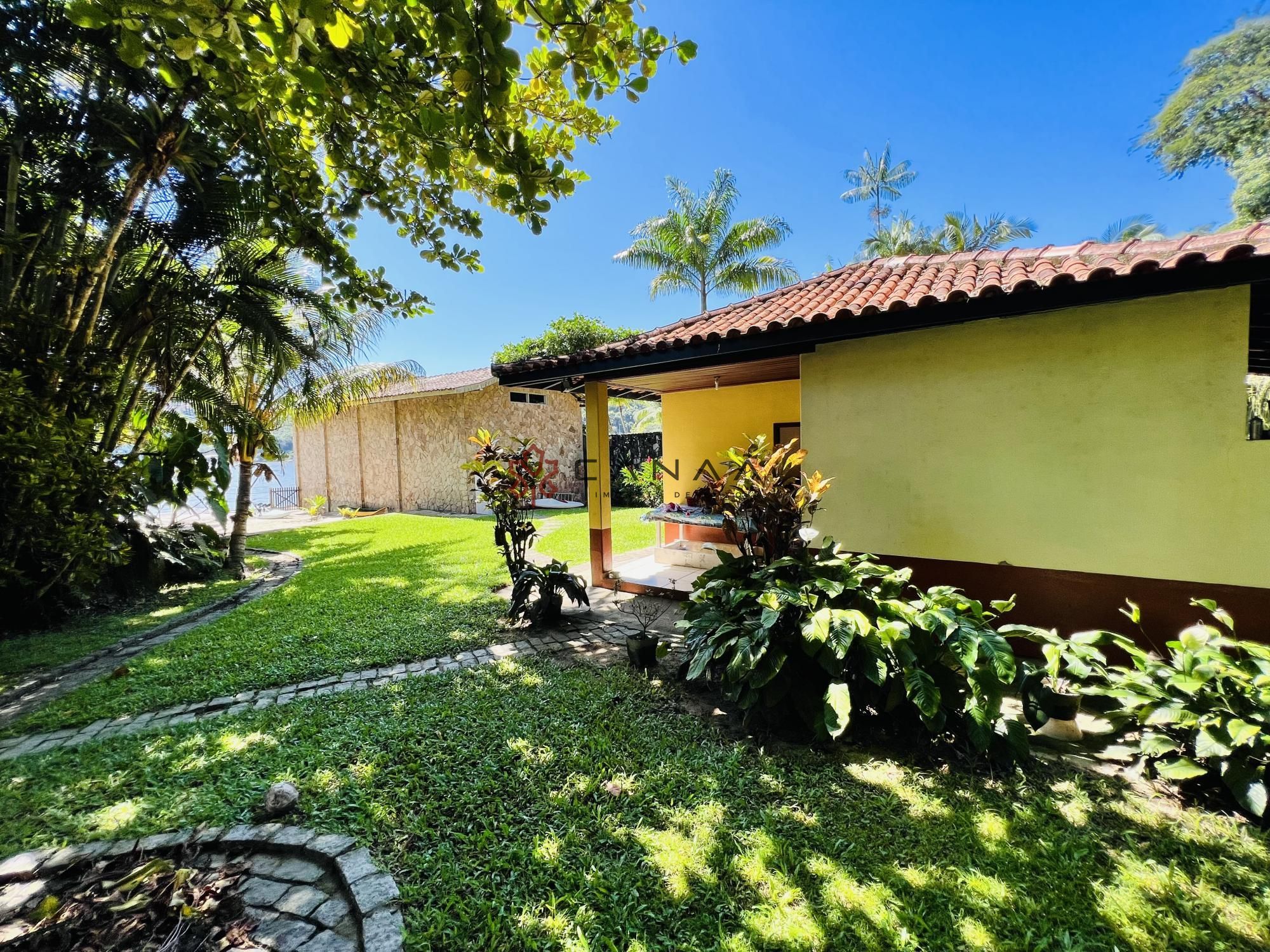 Casa à venda com 4 quartos, 350m² - Foto 13