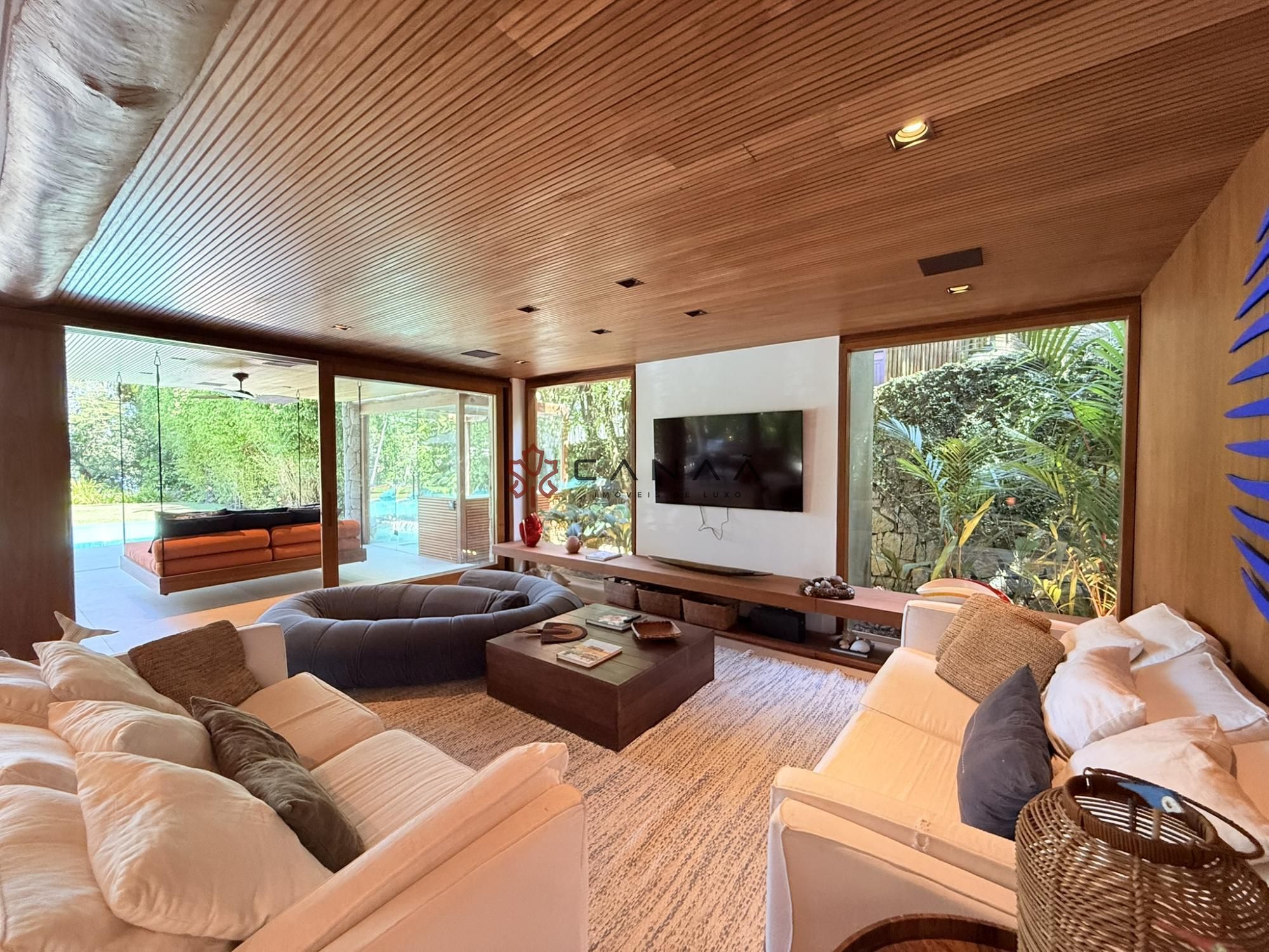 Casa de Condomínio à venda com 5 quartos, 500m² - Foto 42