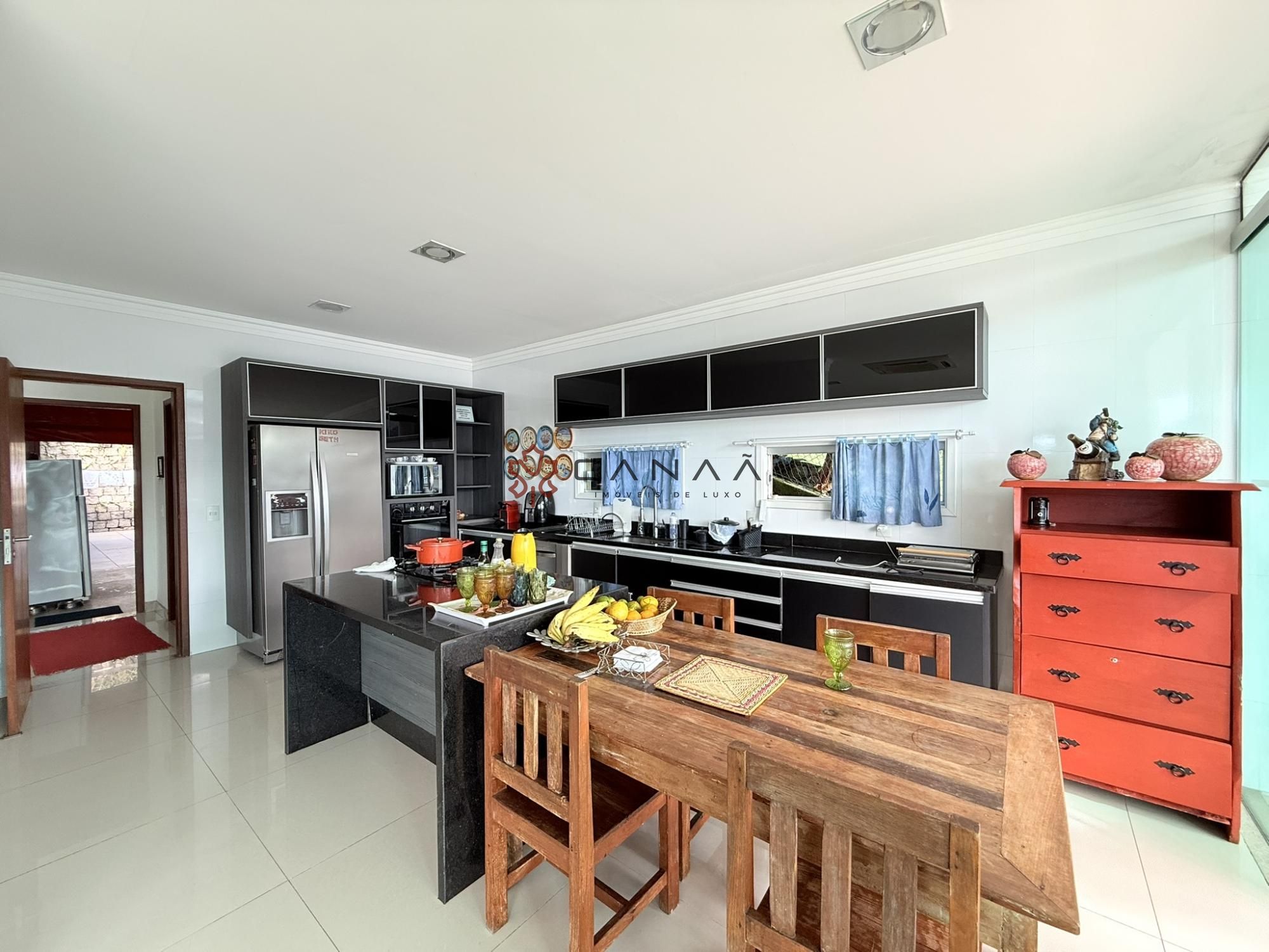 Casa de Condomínio à venda com 5 quartos, 700m² - Foto 39