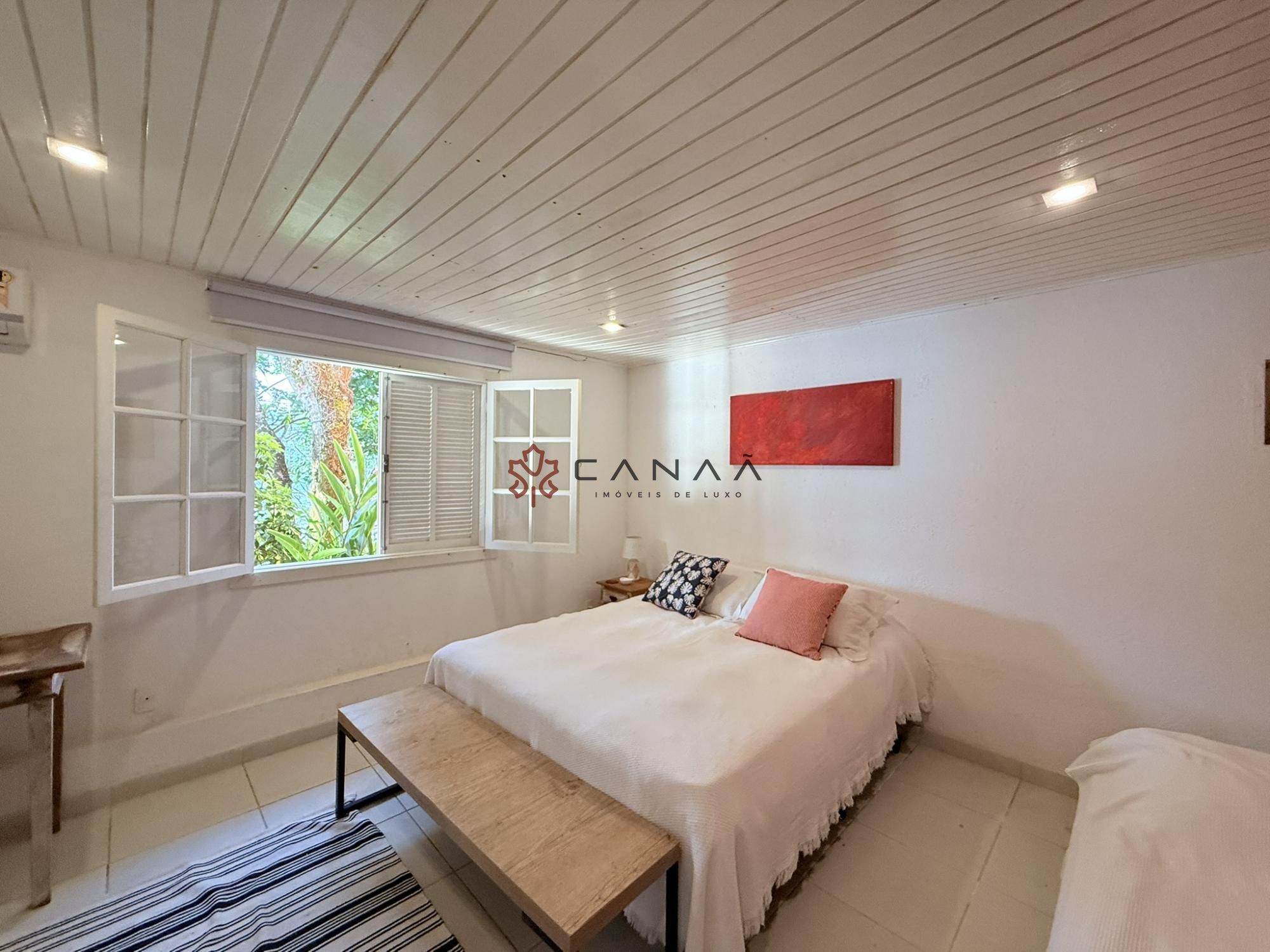 Casa de Condomínio à venda e temporada com 7 quartos, 1100m² - Foto 53