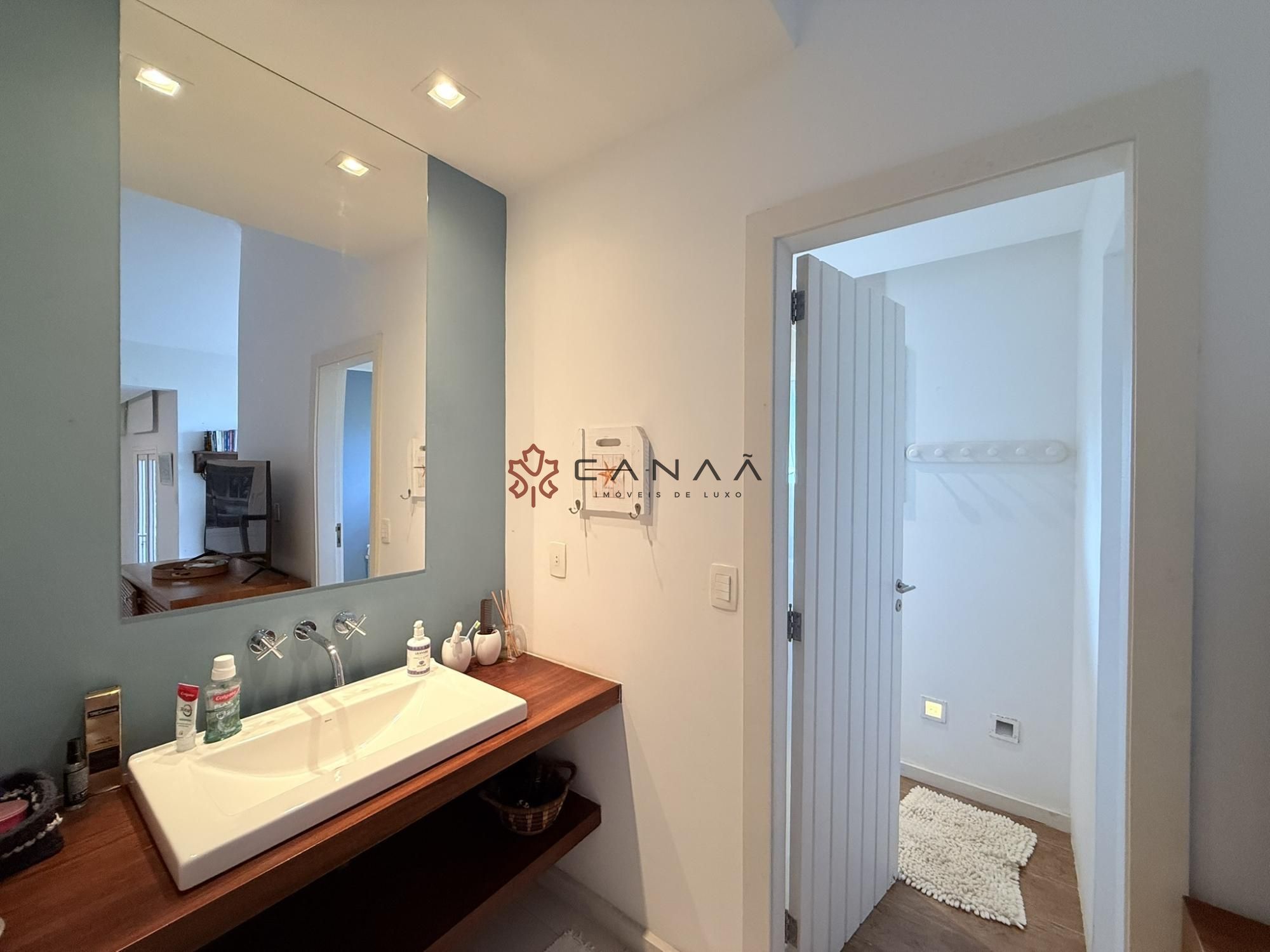 Casa de Condomínio à venda e temporada com 7 quartos, 1100m² - Foto 61