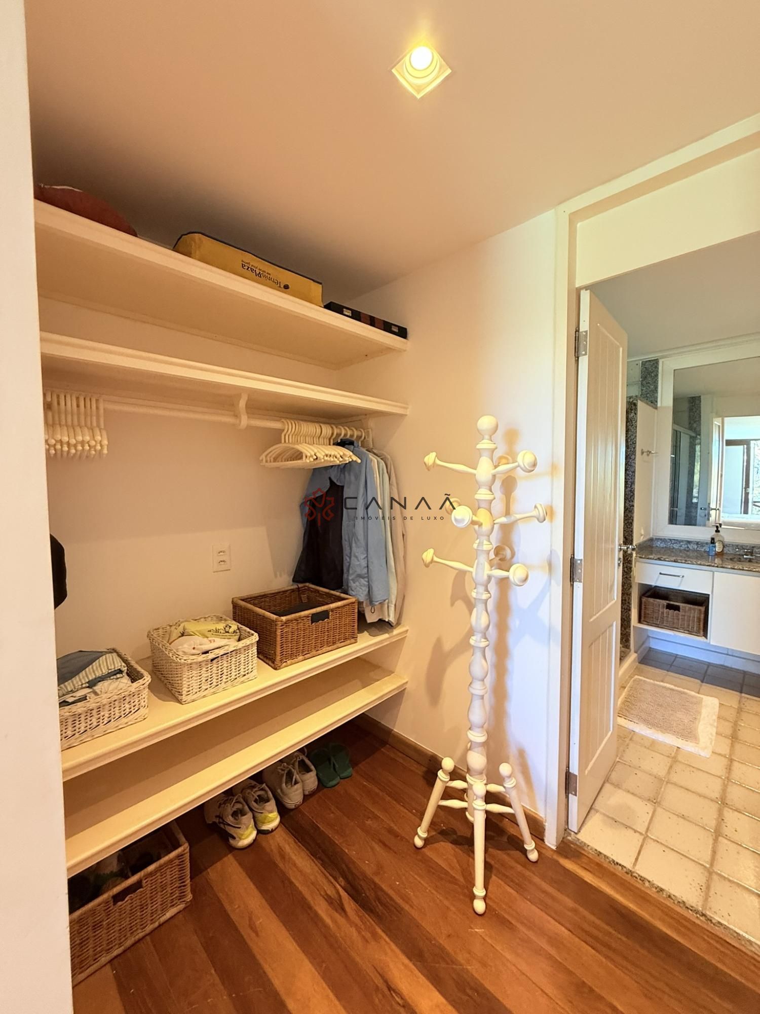 Casa de Condomínio à venda com 5 quartos, 500m² - Foto 53