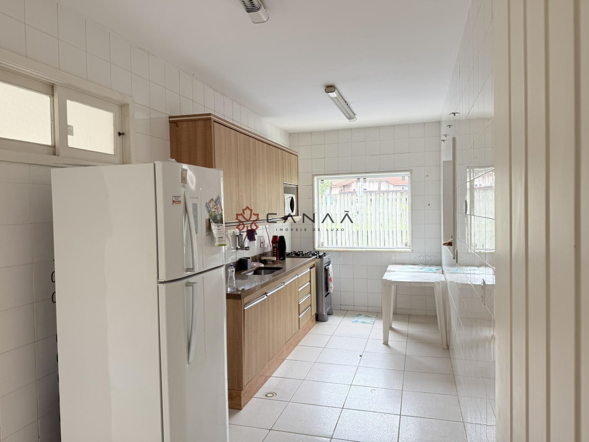 Casa de Condomínio para alugar com 4 quartos, 191m² - Foto 18