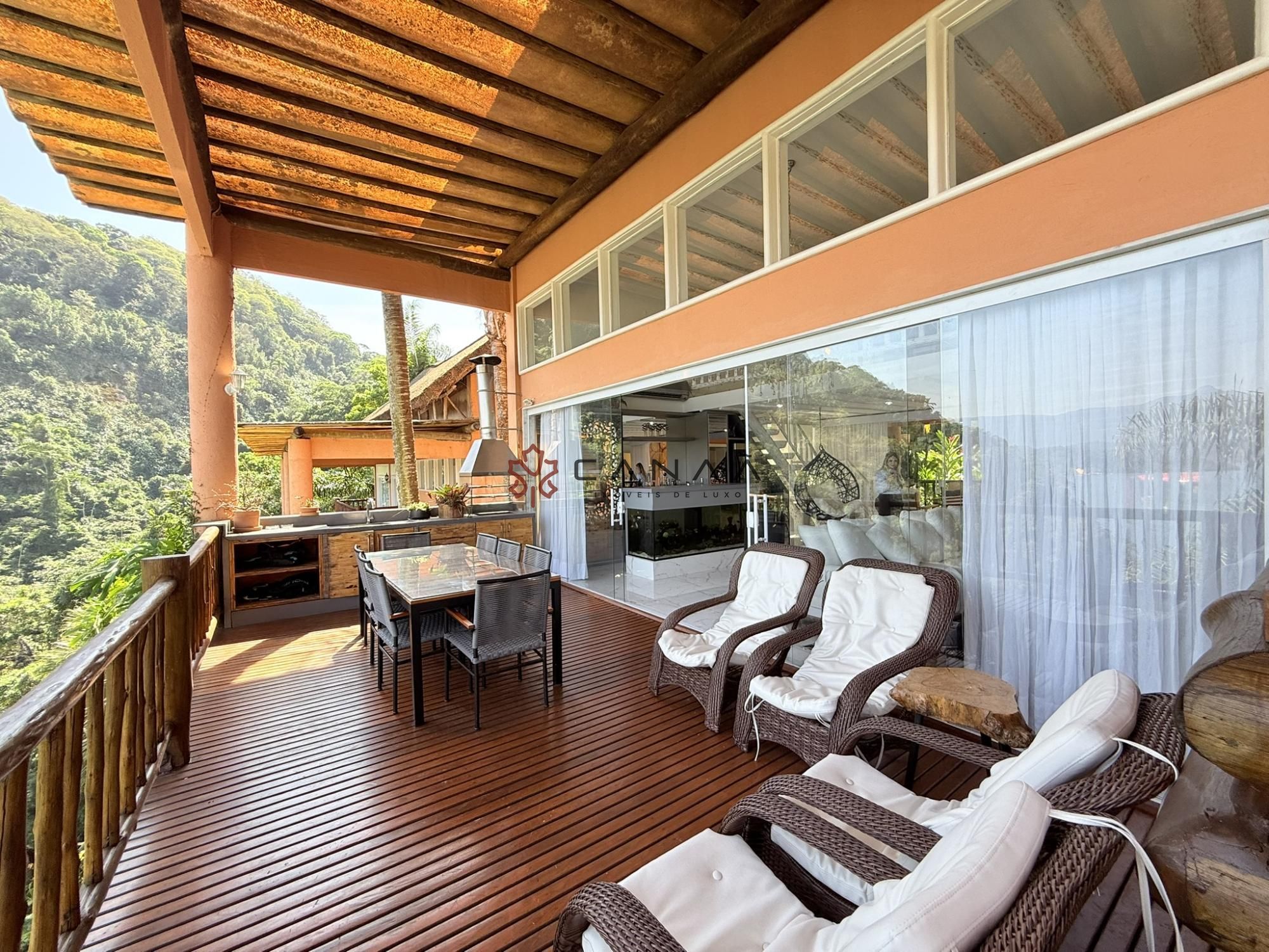 Casa de Condomínio à venda com 4 quartos, 249m² - Foto 8