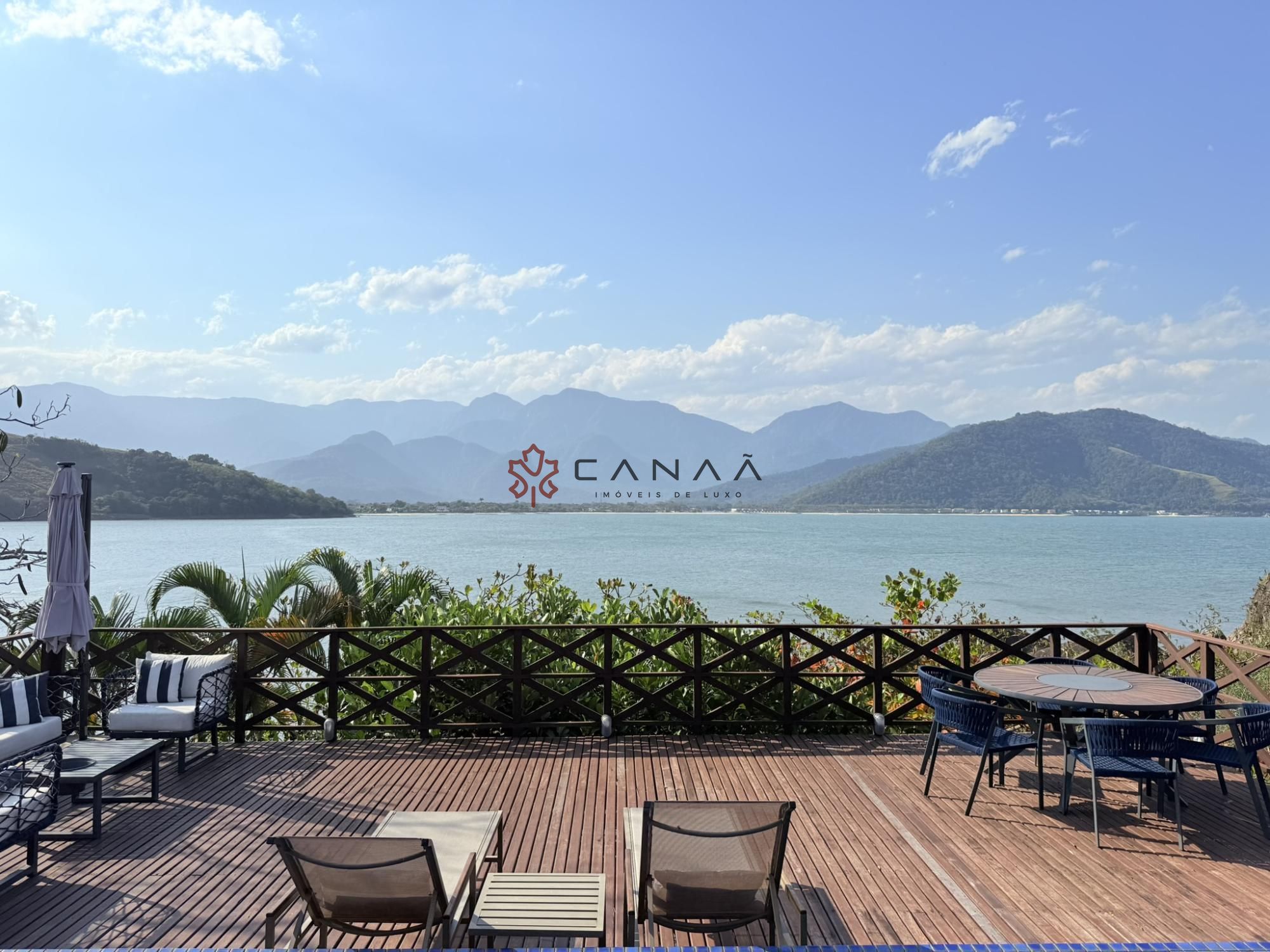 Casa de Condomínio à venda e temporada com 7 quartos, 1100m² - Foto 18