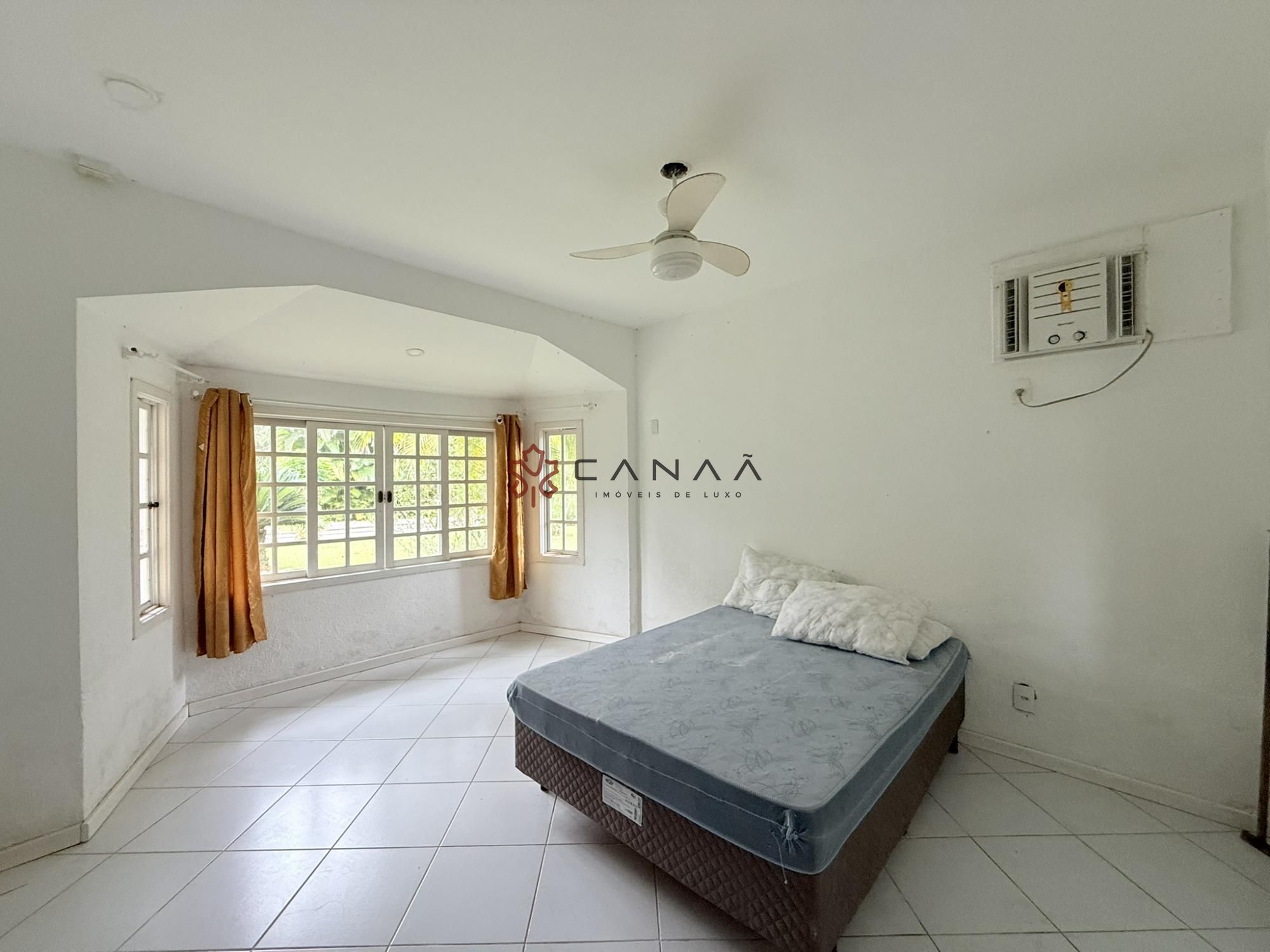 Casa de Condomínio para alugar com 4 quartos, 191m² - Foto 20