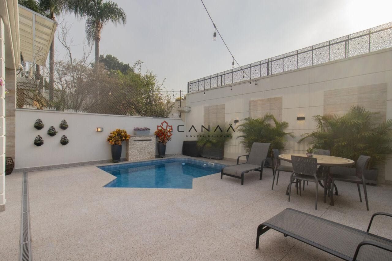 Casa, 4 quartos, 250 m² - Foto 4