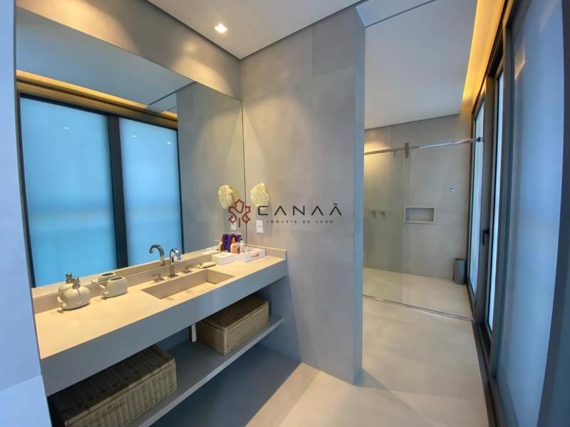 Casa, 6 quartos, 680 m² - Foto 38