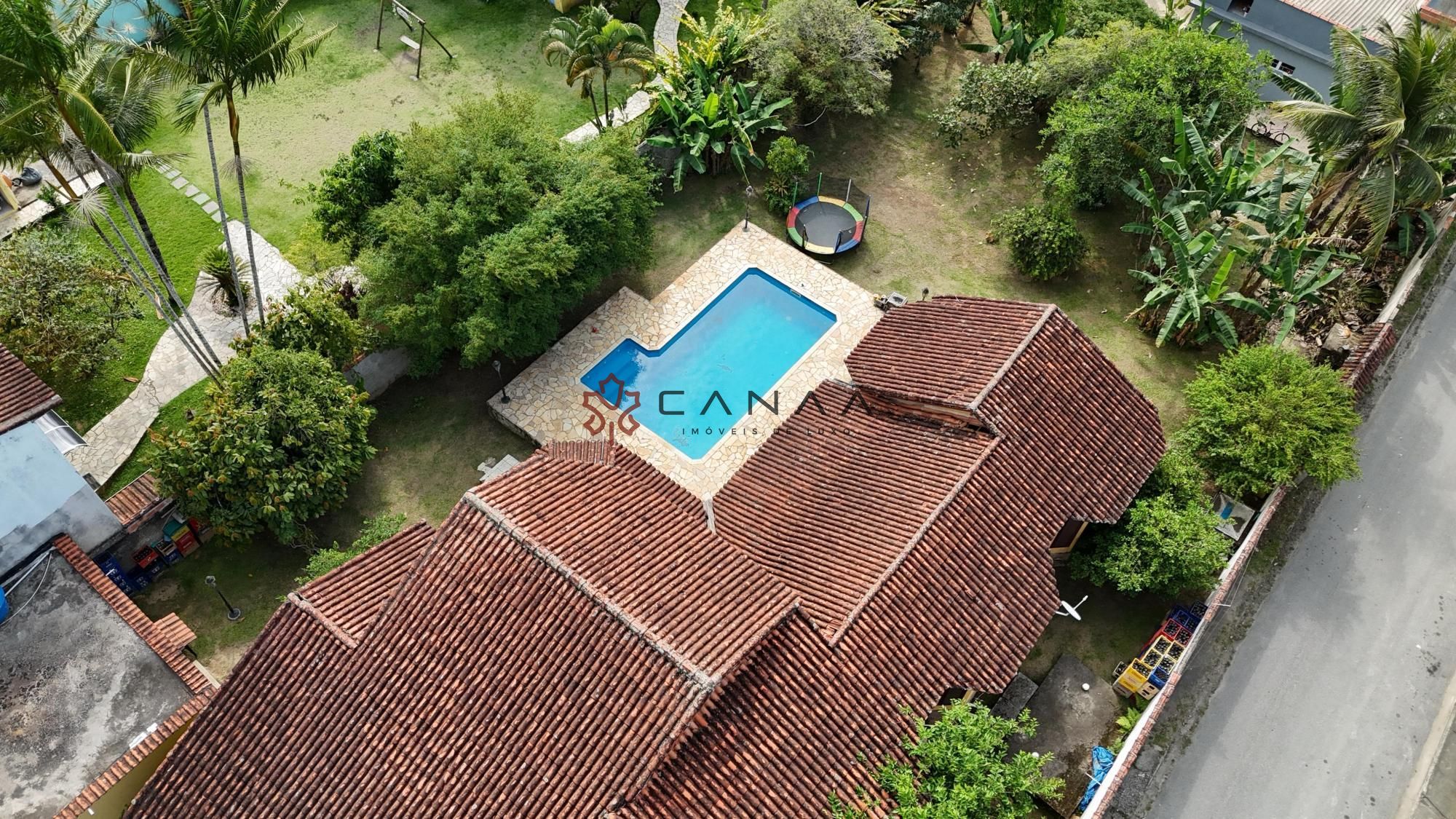 Casa à venda com 5 quartos, 345m² - Foto 28