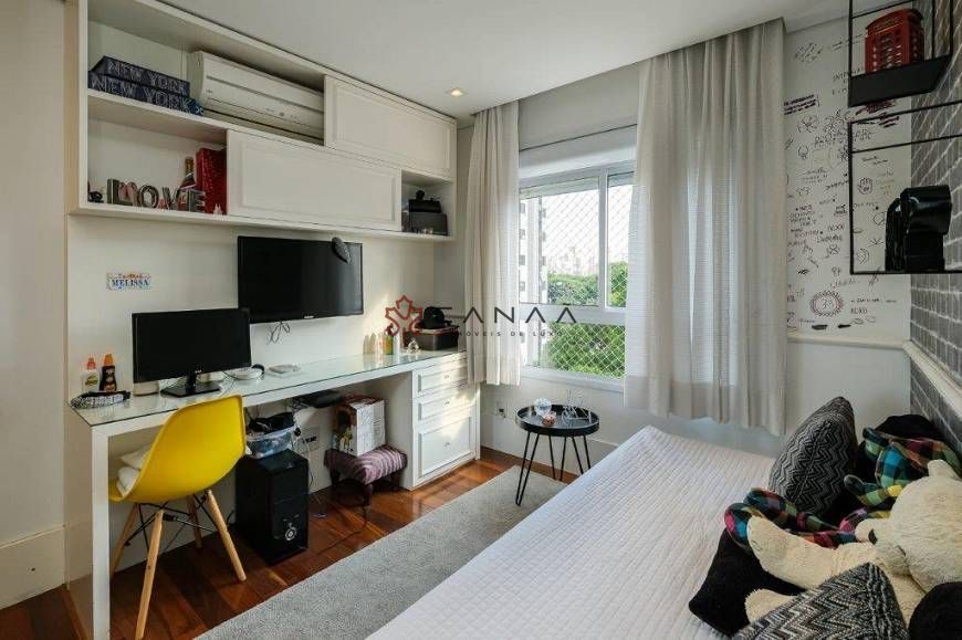 Apartamento, 3 quartos, 210 m² - Foto 11