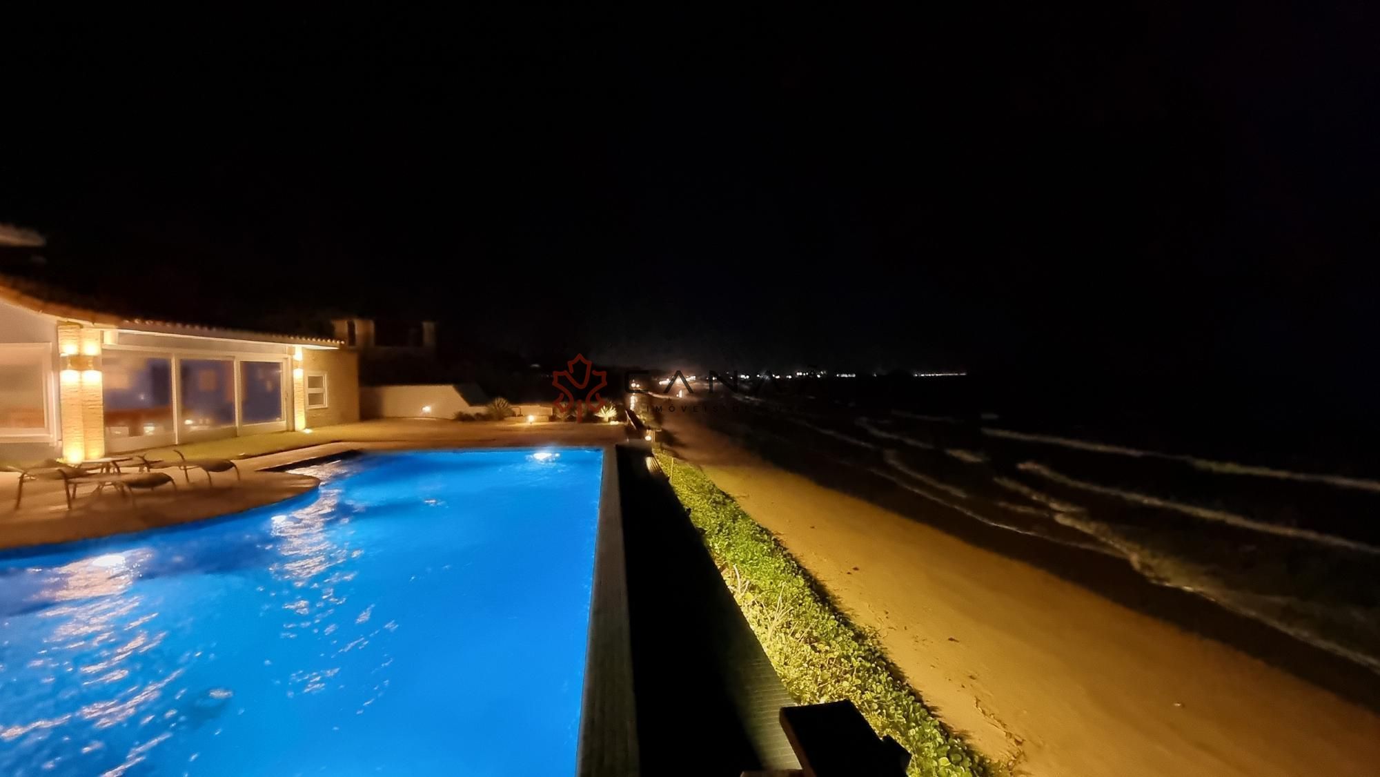 Casa de Condomínio à venda com 5 quartos, 550m² - Foto 9