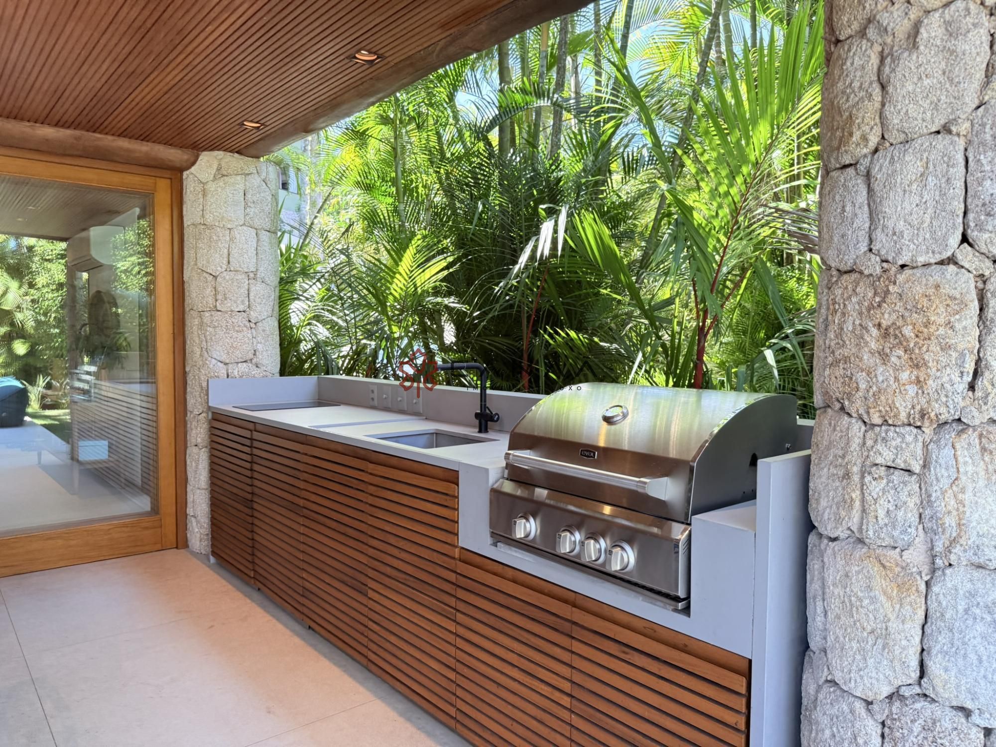 Casa de Condomínio à venda com 5 quartos, 500m² - Foto 31