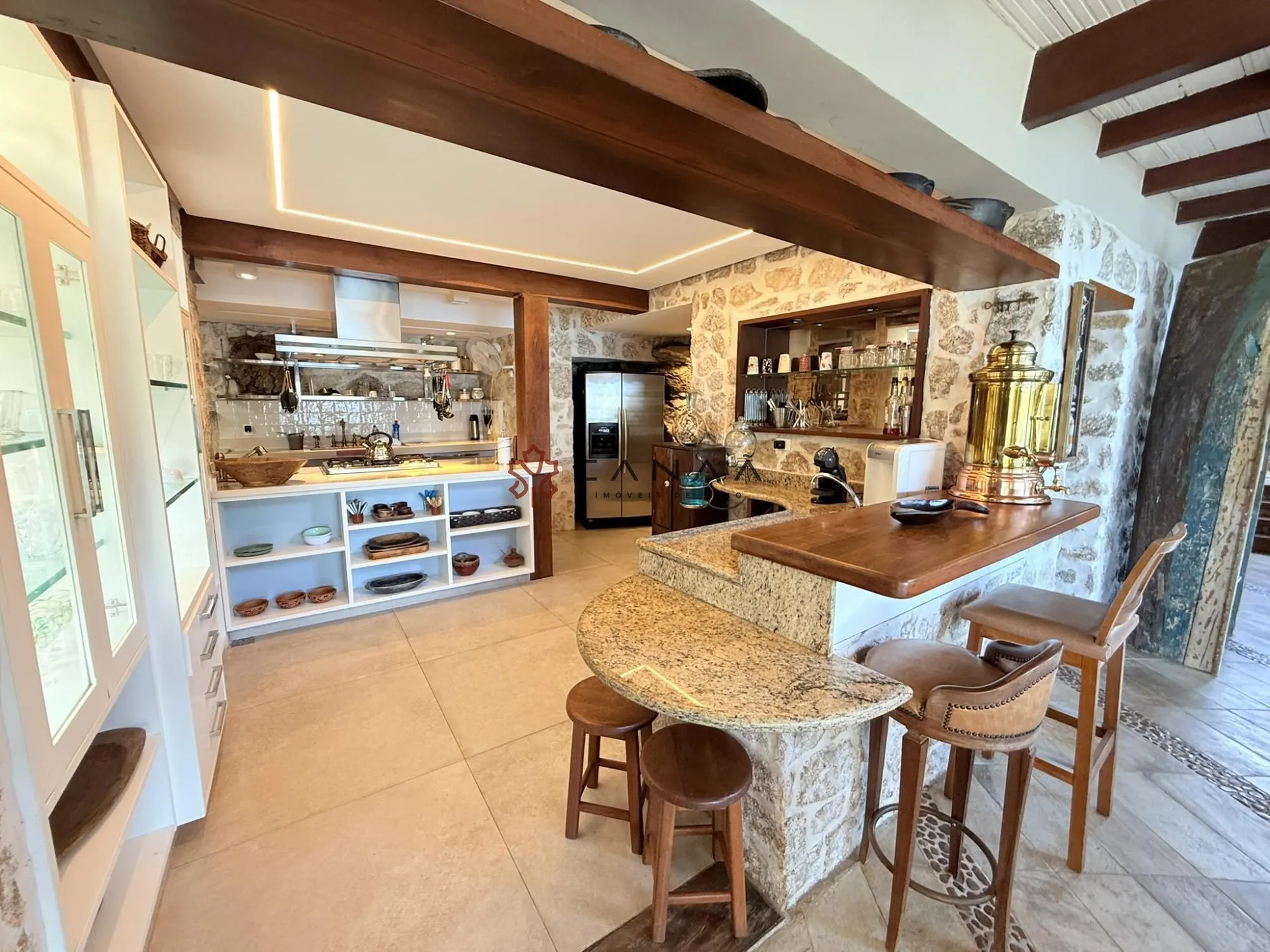 Casa, 4 quartos, 350 m² - Foto 48