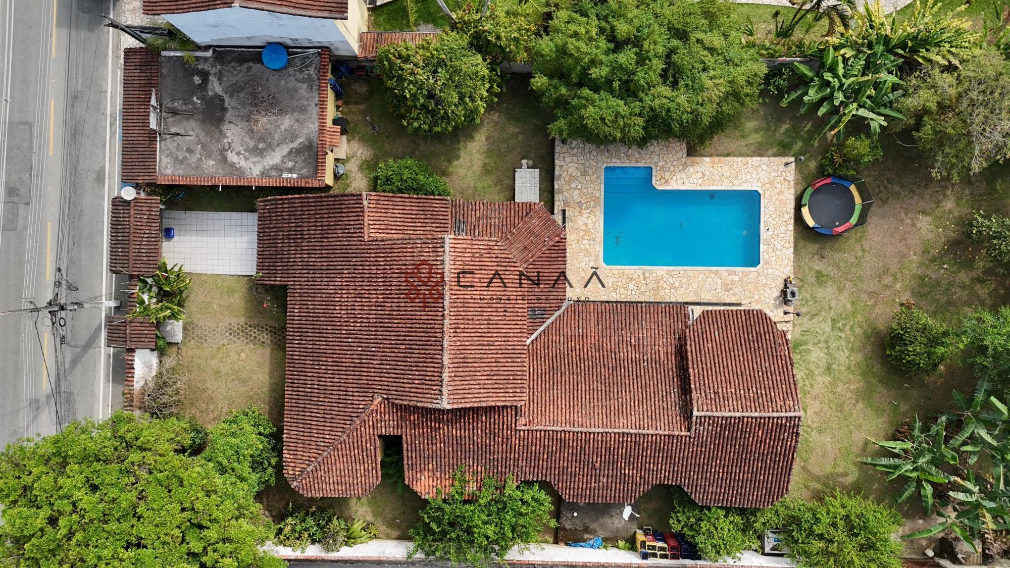 Casa à venda com 5 quartos, 345m² - Foto 30