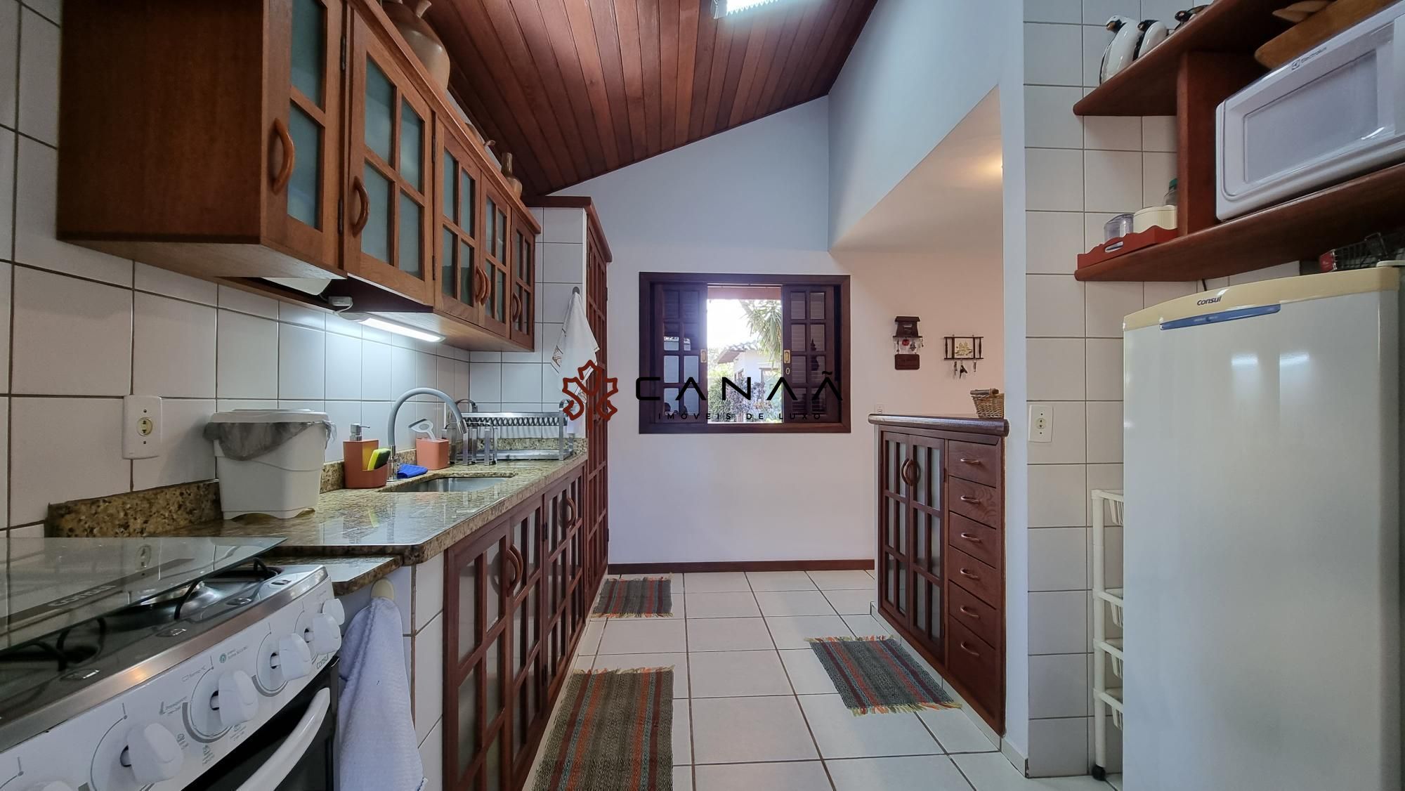 Casa de Condomínio à venda com 5 quartos, 250m² - Foto 27