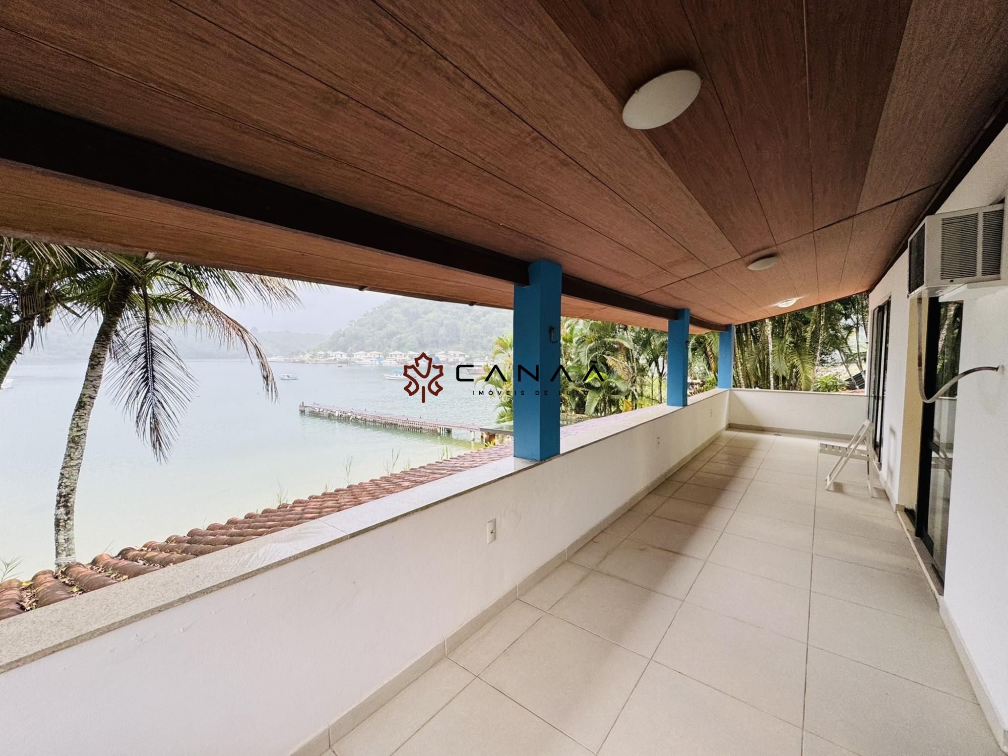 Casa de Condomínio à venda com 4 quartos, 250m² - Foto 20