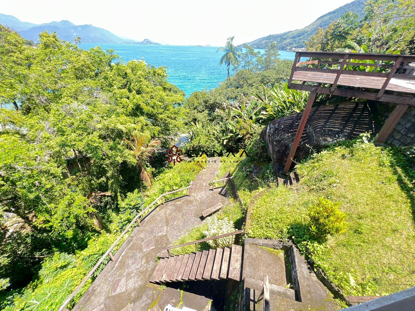 Casa de Condomínio à venda com 3 quartos, 300m² - Foto 19