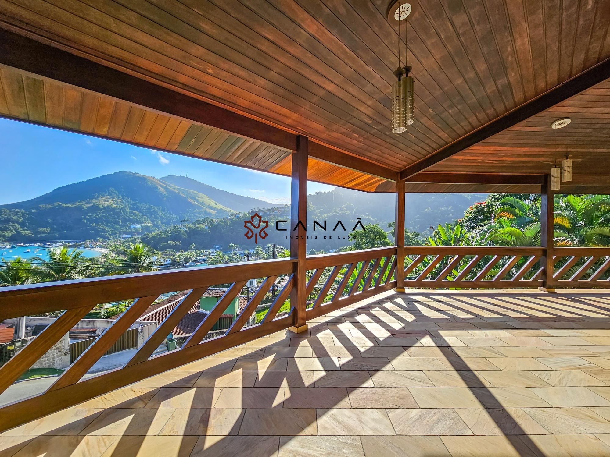 Casa de Condomínio à venda com 12 quartos, 550m² - Foto 5